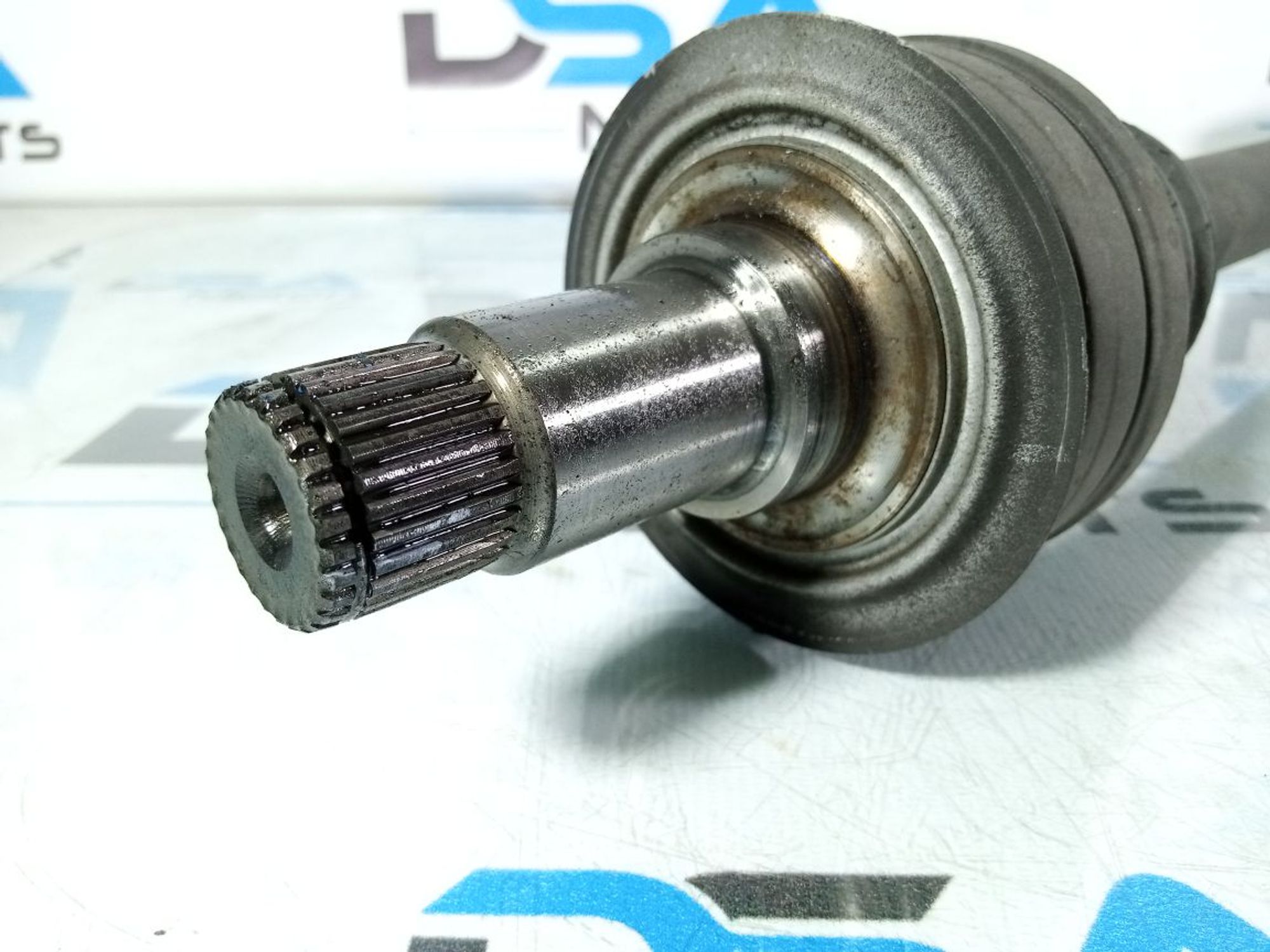 https://gcs.partsauto.market/rn-stockpro.appspot.com/thmbs/userImages/b7628e092085f1f91467af1afb6e7630/part/c70ddb37-e3fc-44ef-a4fd-dd345d27ab39_1747114658149.jpg
