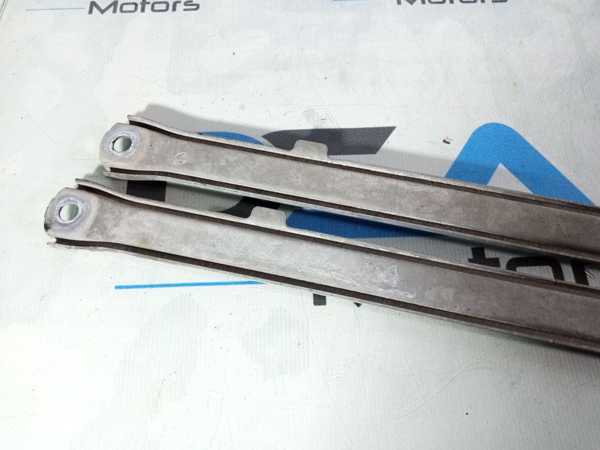 https://gcs.partsauto.market/rn-stockpro.appspot.com/thmbs/userImages/b7628e092085f1f91467af1afb6e7630/part/c71fadb9-2cc7-4268-bdf1-8ab93c110ab8_1742025748299.jpg
