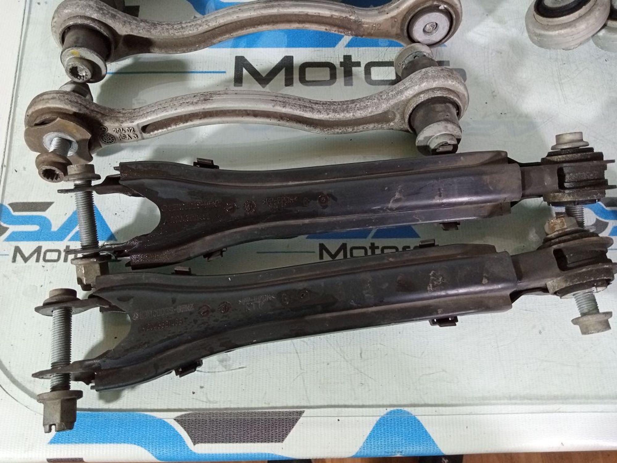 https://gcs.partsauto.market/rn-stockpro.appspot.com/thmbs/userImages/b7628e092085f1f91467af1afb6e7630/part/c849b11f-6d01-4169-b982-386e04b9d30a_1747232679674.jpg