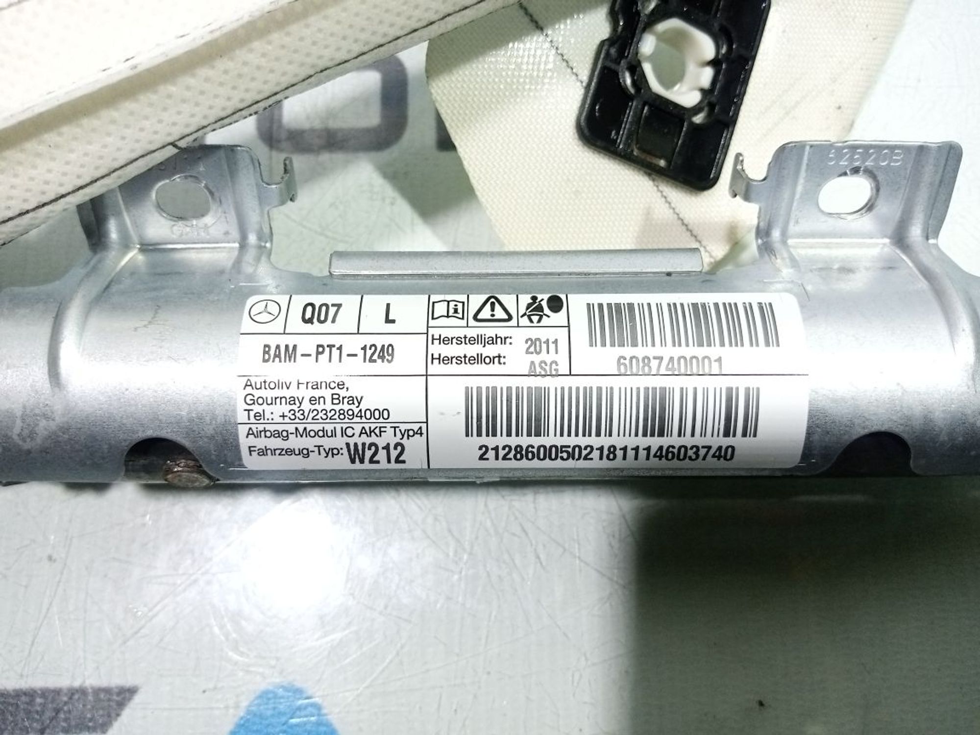 https://gcs.partsauto.market/rn-stockpro.appspot.com/thmbs/userImages/b7628e092085f1f91467af1afb6e7630/part/c8a7d84e-b379-449e-a229-c8dfccc9752d_1748850221337.jpg