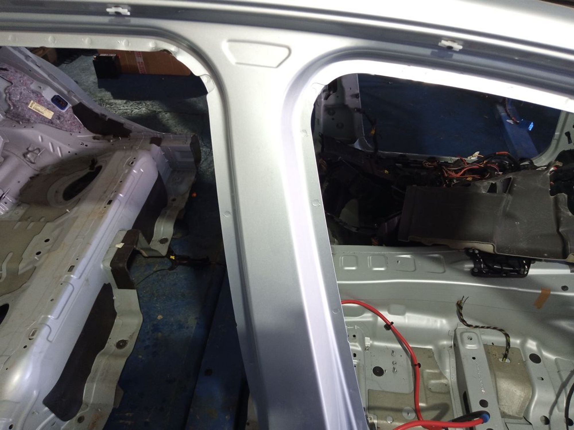 https://gcs.partsauto.market/rn-stockpro.appspot.com/thmbs/userImages/b7628e092085f1f91467af1afb6e7630/part/c8e1e84d-a2d1-4588-a3f5-09add0390992_1747740824366.jpg
