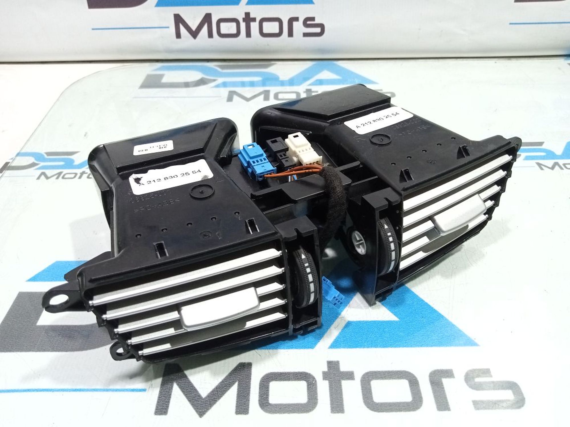 https://gcs.partsauto.market/rn-stockpro.appspot.com/thmbs/userImages/b7628e092085f1f91467af1afb6e7630/part/c9734667-fa0e-4749-8697-d8976c60d30a_1748162899124.jpg