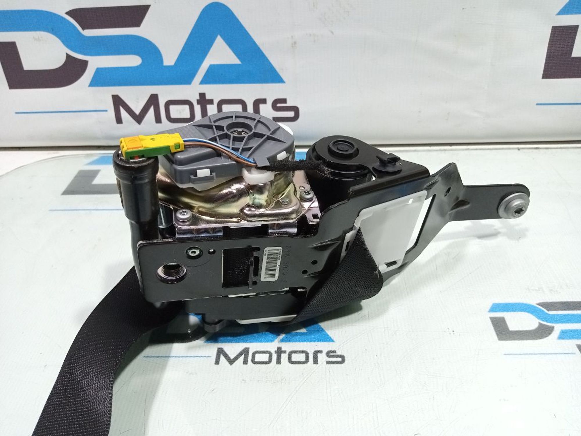 https://gcs.partsauto.market/rn-stockpro.appspot.com/thmbs/userImages/b7628e092085f1f91467af1afb6e7630/part/c9b960ed-c38e-4b20-b745-3d4b7cfd6823_1748160106893.jpg