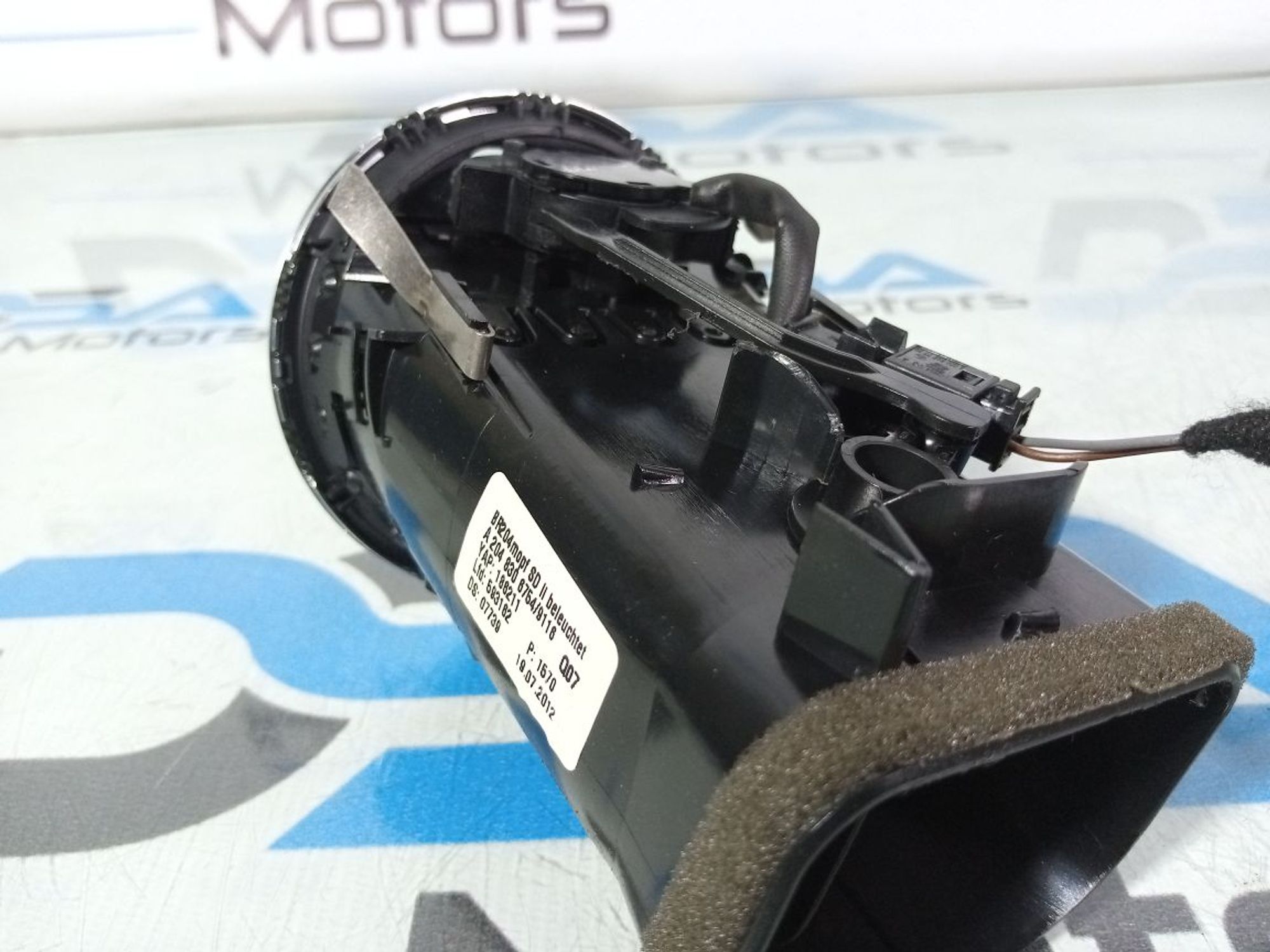 https://gcs.partsauto.market/rn-stockpro.appspot.com/thmbs/userImages/b7628e092085f1f91467af1afb6e7630/part/c9de3133-5ea5-4b08-b9b8-303550581351_1747662468298.jpg