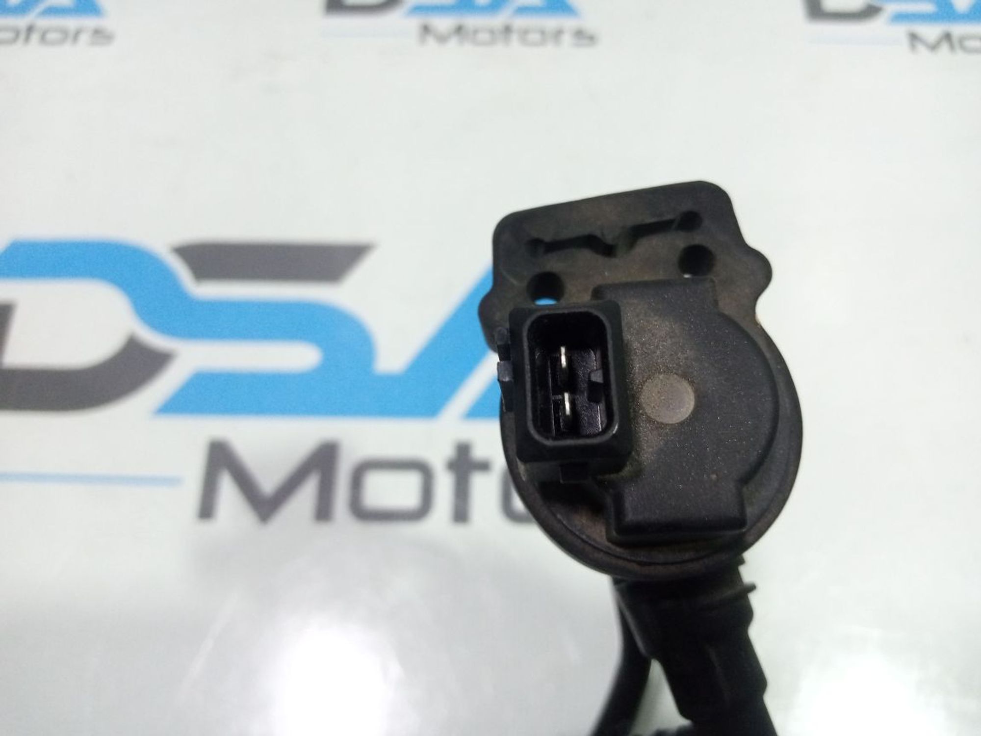 https://gcs.partsauto.market/rn-stockpro.appspot.com/thmbs/userImages/b7628e092085f1f91467af1afb6e7630/part/cb2230da-dcb7-4a25-8b2d-f63758bd115c_1748281987972.jpg