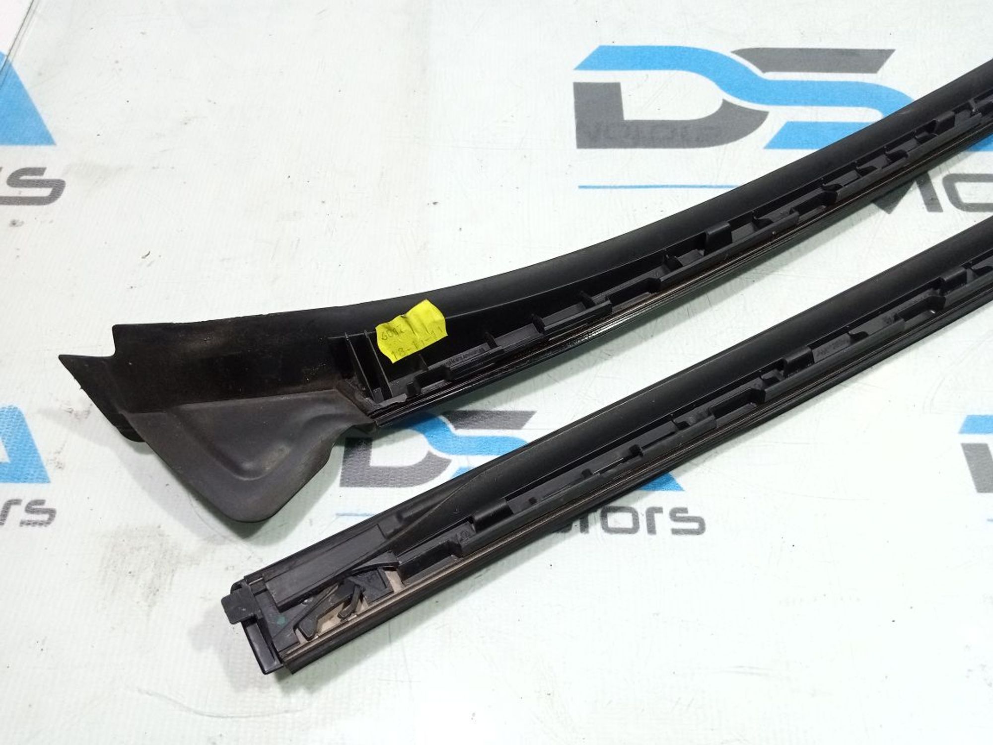 https://gcs.partsauto.market/rn-stockpro.appspot.com/thmbs/userImages/b7628e092085f1f91467af1afb6e7630/part/cb86279f-7acf-4993-bd76-ccf79daf30f5_1748353764992.jpg