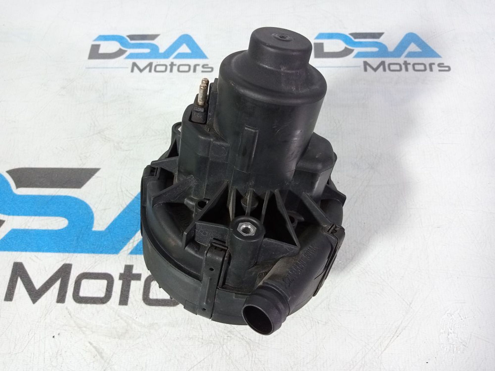 https://gcs.partsauto.market/rn-stockpro.appspot.com/thmbs/userImages/b7628e092085f1f91467af1afb6e7630/part/cb97a8cd-76f4-419c-8978-beb16eb65348_1747630018303.jpg