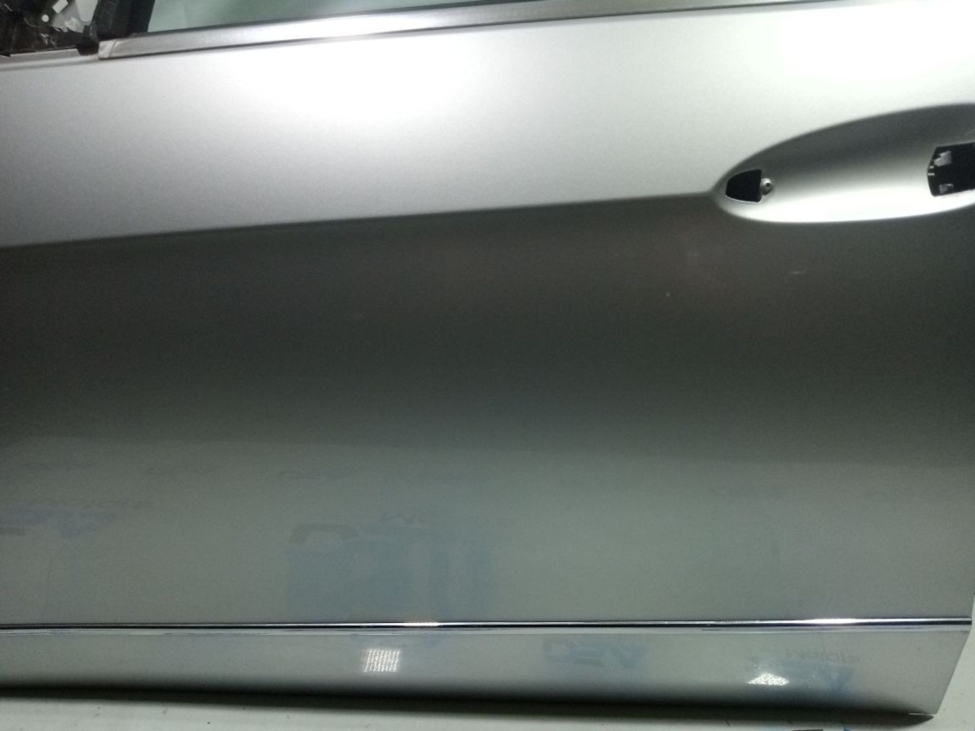 https://gcs.partsauto.market/rn-stockpro.appspot.com/thmbs/userImages/b7628e092085f1f91467af1afb6e7630/part/cbe7957a-4d0e-4bfe-b032-39161ee7d2ea_1748353159244.jpg