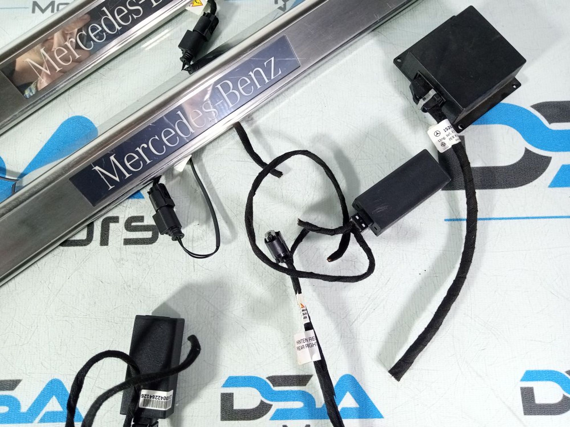 https://gcs.partsauto.market/rn-stockpro.appspot.com/thmbs/userImages/b7628e092085f1f91467af1afb6e7630/part/cbf19603-c5bb-4955-adac-ed6945b97a26_1747212509774.jpg