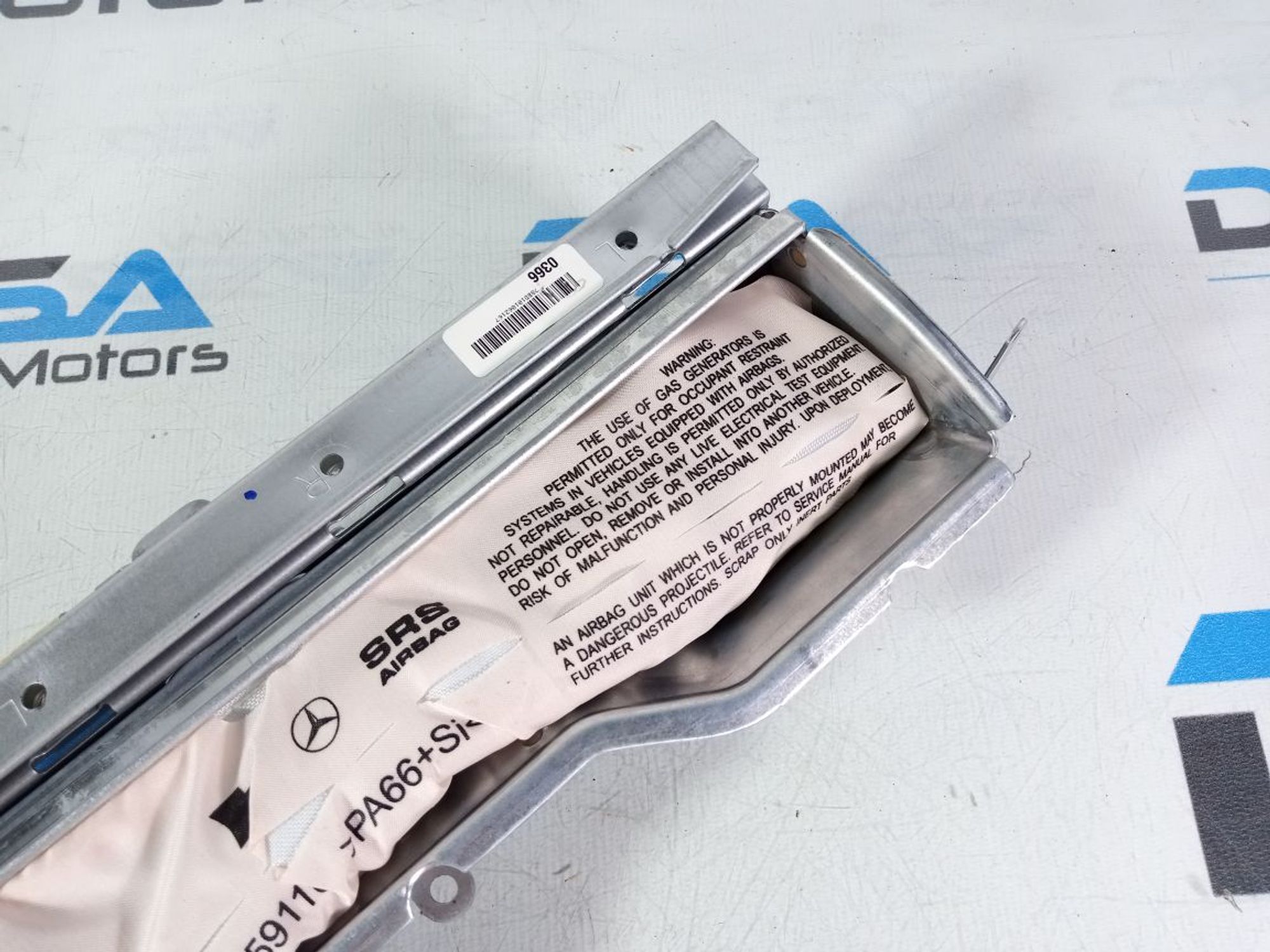 https://gcs.partsauto.market/rn-stockpro.appspot.com/thmbs/userImages/b7628e092085f1f91467af1afb6e7630/part/cbfeecfb-f9e8-4a8d-bcd9-342c5e1d8858_1746538989578.jpg