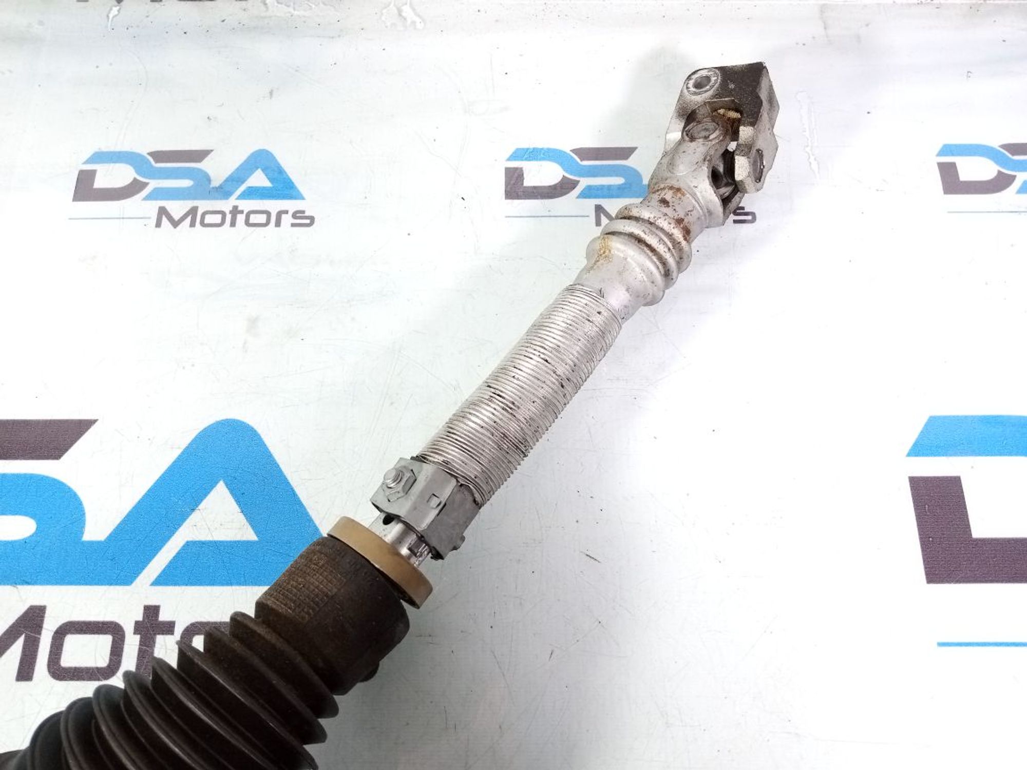 https://gcs.partsauto.market/rn-stockpro.appspot.com/thmbs/userImages/b7628e092085f1f91467af1afb6e7630/part/cd2bb190-c340-4a49-bda6-0eb4095e5eb5_1737196929564.jpg