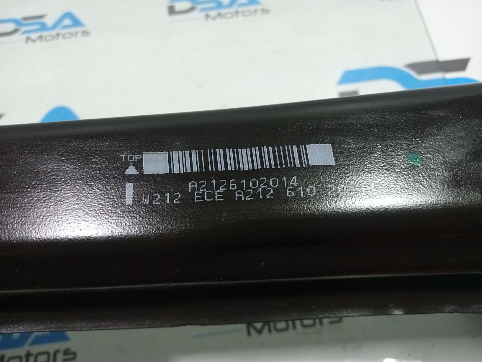 https://gcs.partsauto.market/rn-stockpro.appspot.com/thmbs/userImages/b7628e092085f1f91467af1afb6e7630/part/cd477044-0c8d-4c43-a7c2-eed74b40c237_1748353430591.jpg