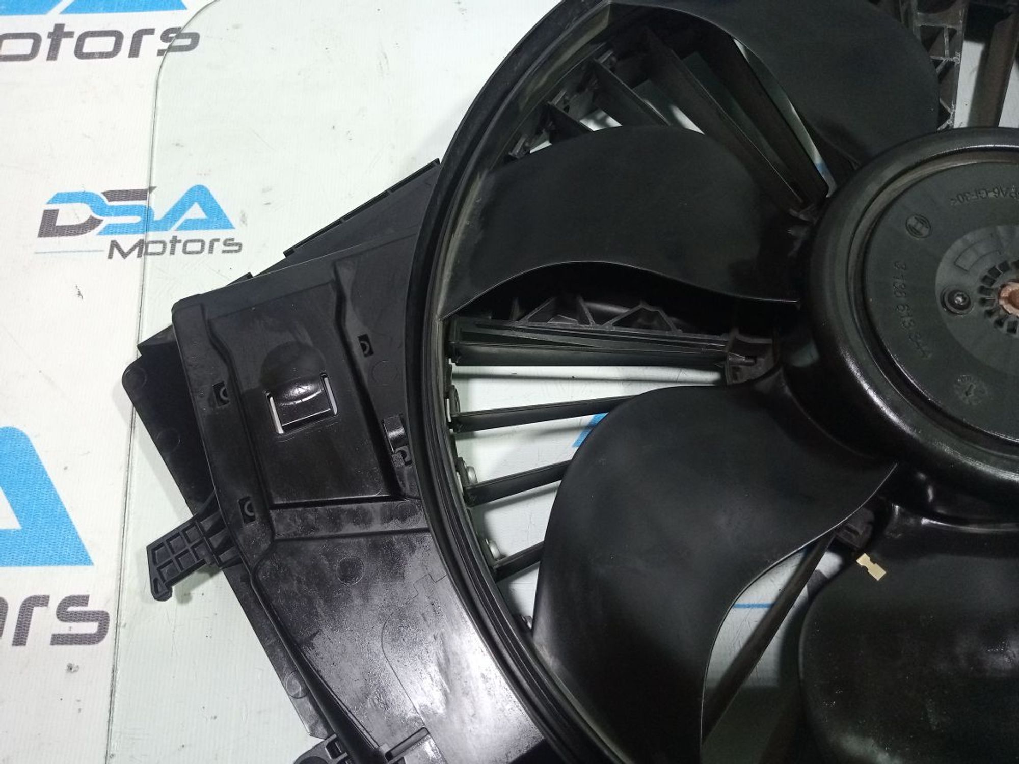 https://gcs.partsauto.market/rn-stockpro.appspot.com/thmbs/userImages/b7628e092085f1f91467af1afb6e7630/part/cd948bca-155b-4363-bb8c-abb4dc160a5f_1748888553133.jpg