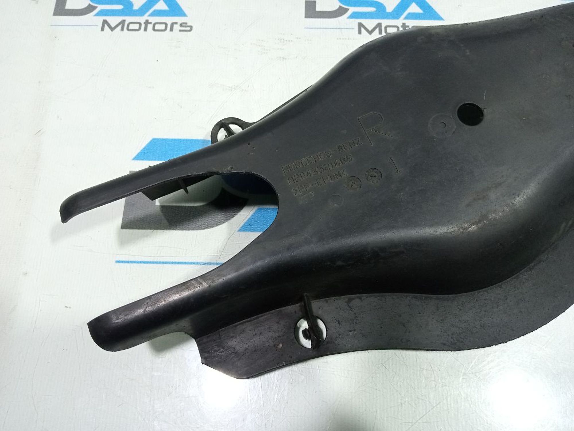 https://gcs.partsauto.market/rn-stockpro.appspot.com/thmbs/userImages/b7628e092085f1f91467af1afb6e7630/part/ce2fc96e-9227-40a0-ac1d-f736a9028c01_1748613781793.jpg