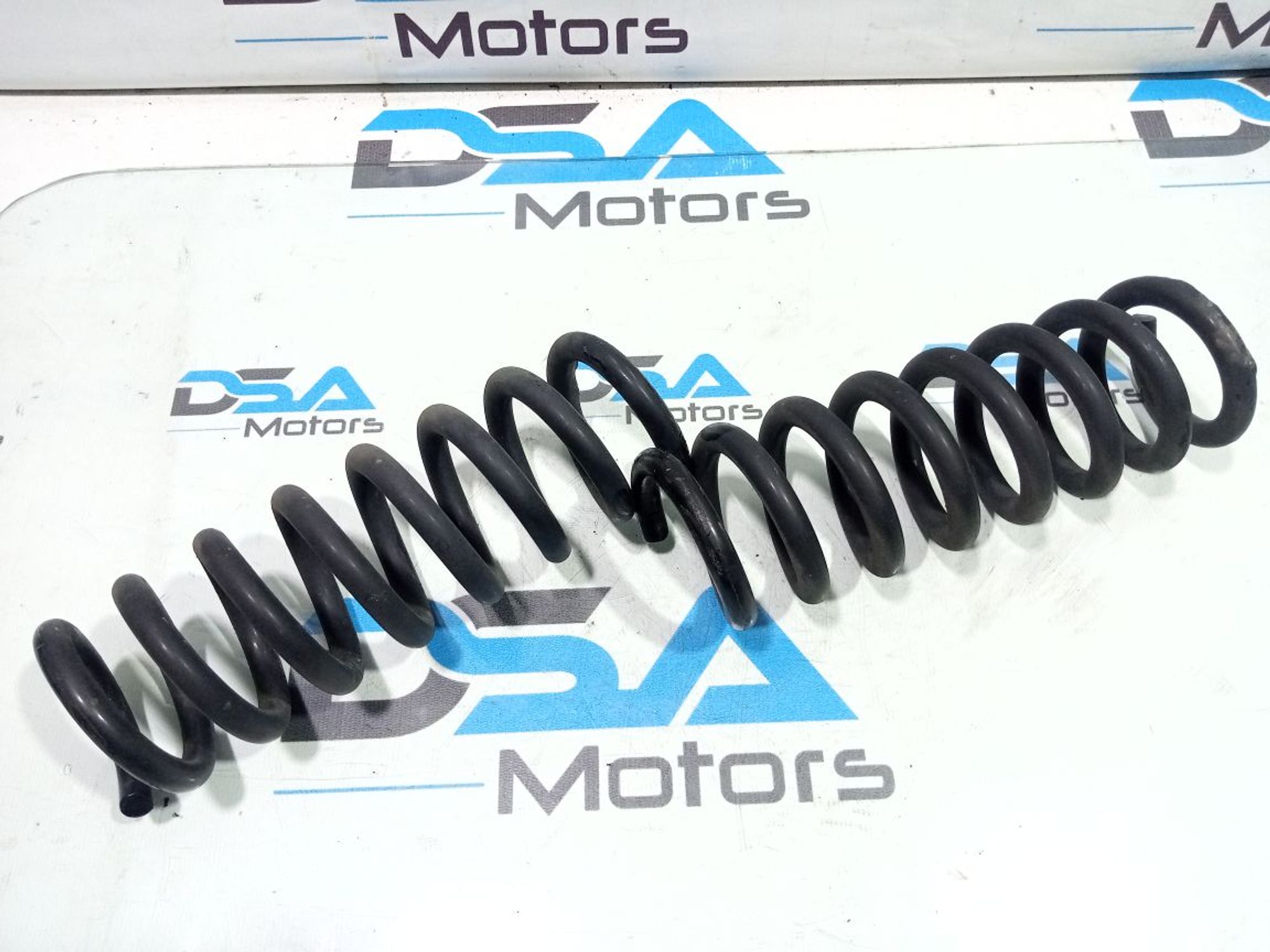 https://gcs.partsauto.market/rn-stockpro.appspot.com/thmbs/userImages/b7628e092085f1f91467af1afb6e7630/part/cef4edce-0d09-4430-9ff7-a80be6a4e67c_1748894678529.jpg