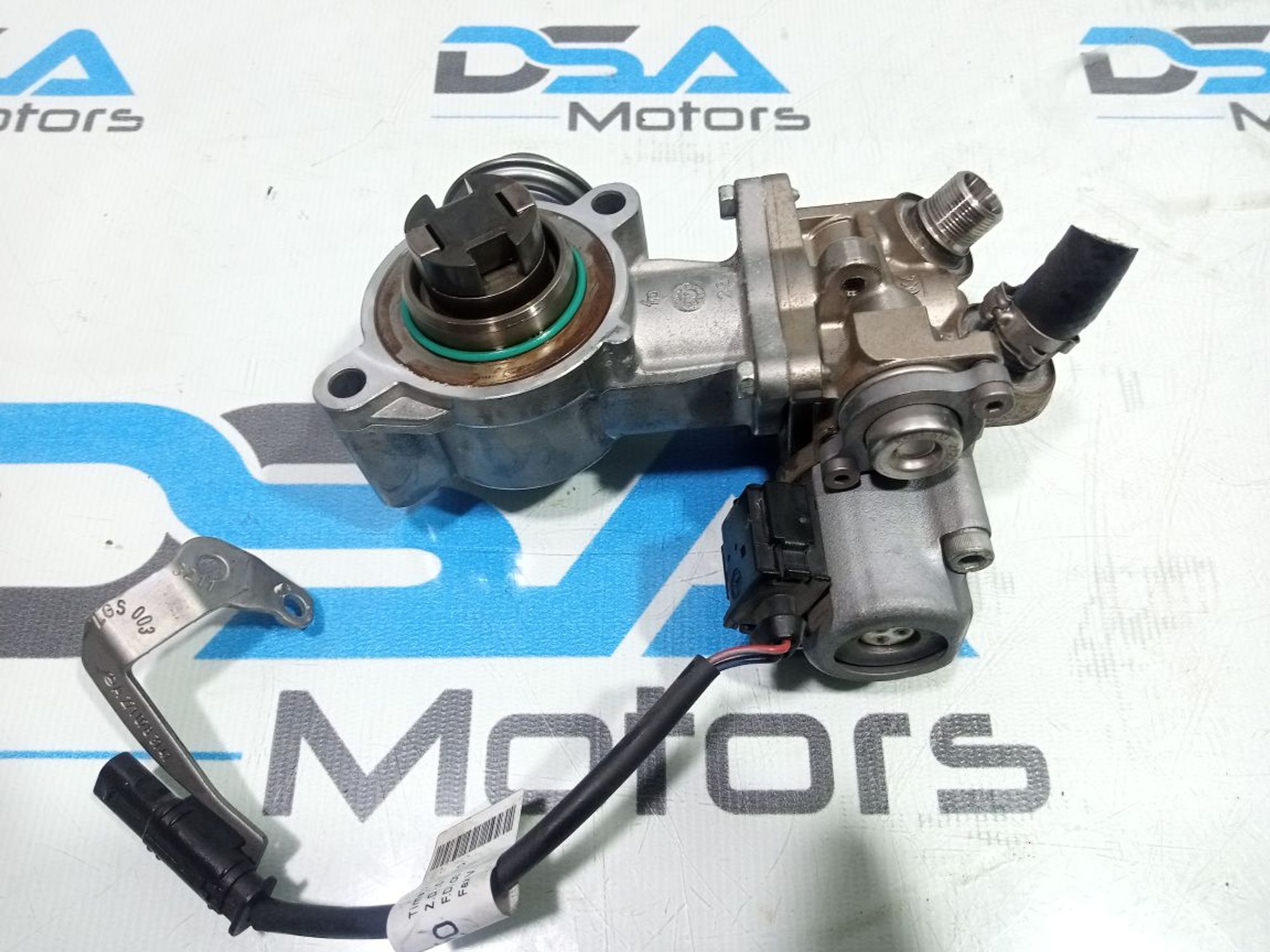 https://gcs.partsauto.market/rn-stockpro.appspot.com/thmbs/userImages/b7628e092085f1f91467af1afb6e7630/part/cf484557-16ca-4160-9e2e-668ae8051dc3_1747849430501.jpg
