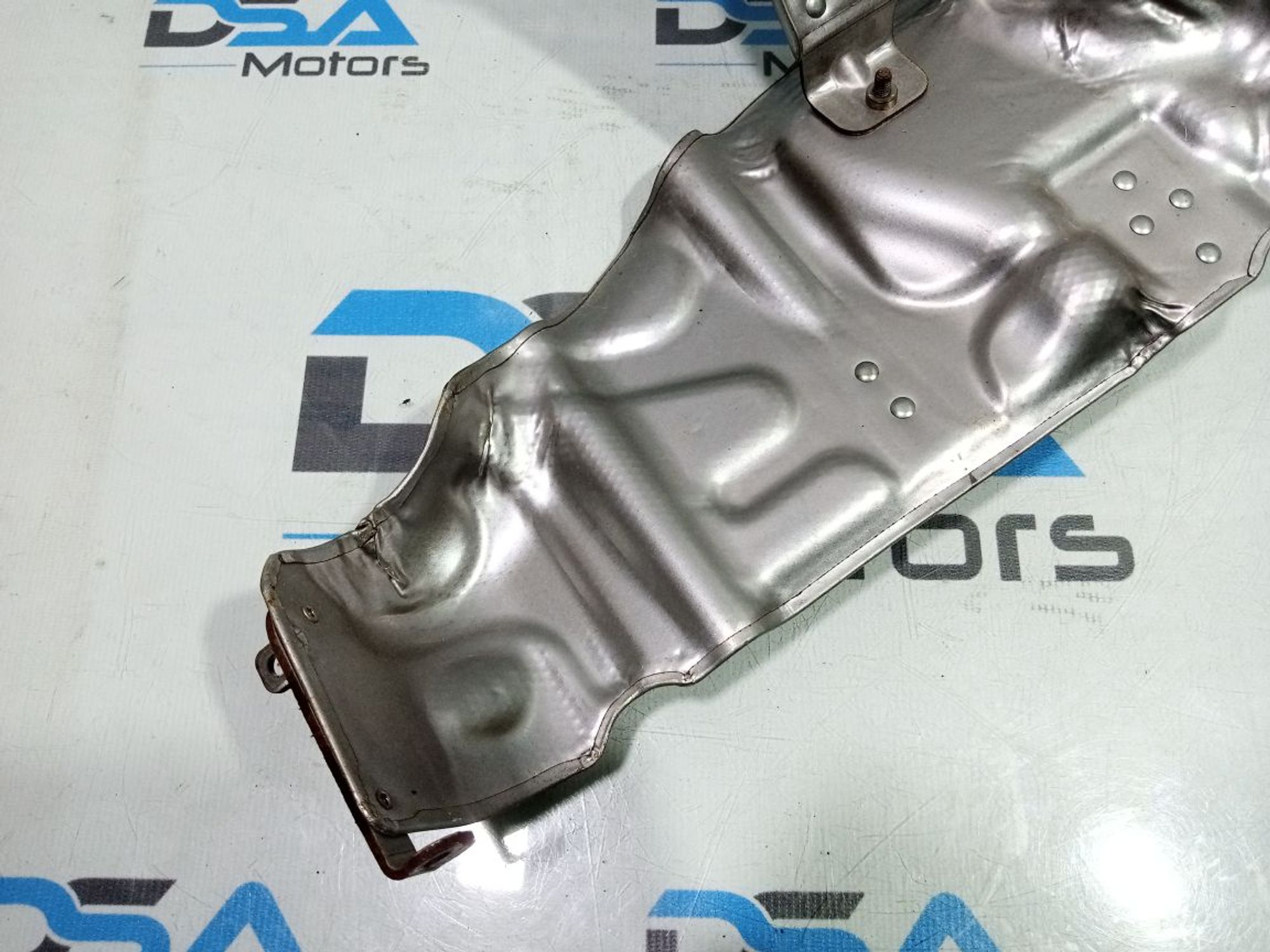https://gcs.partsauto.market/rn-stockpro.appspot.com/thmbs/userImages/b7628e092085f1f91467af1afb6e7630/part/d0bf3661-c074-49fd-be8c-154145422436_1748622059093.jpg