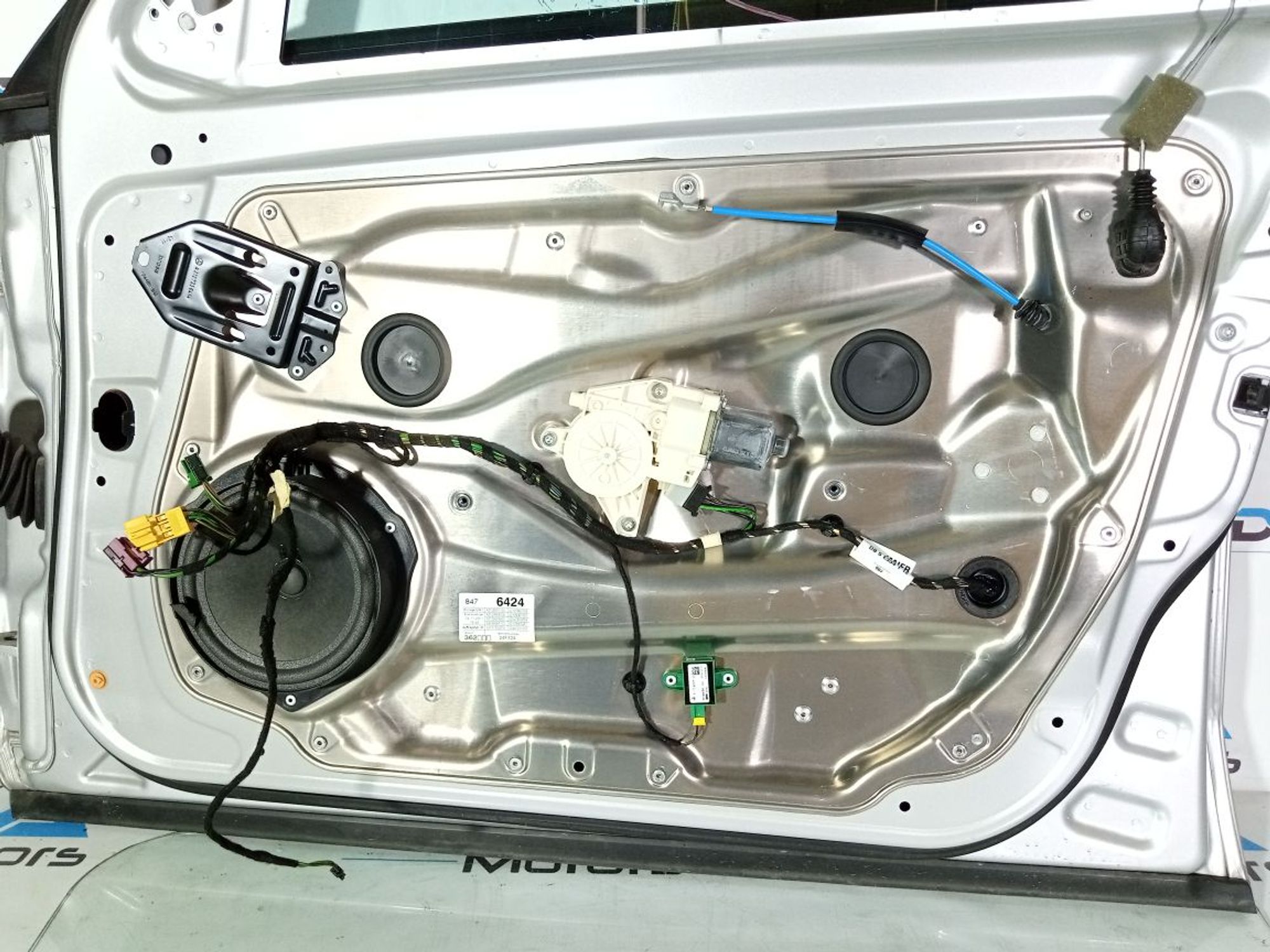 https://gcs.partsauto.market/rn-stockpro.appspot.com/thmbs/userImages/b7628e092085f1f91467af1afb6e7630/part/d10198c1-12a4-4a51-b19e-45d9af72978e_1747298494335.jpg