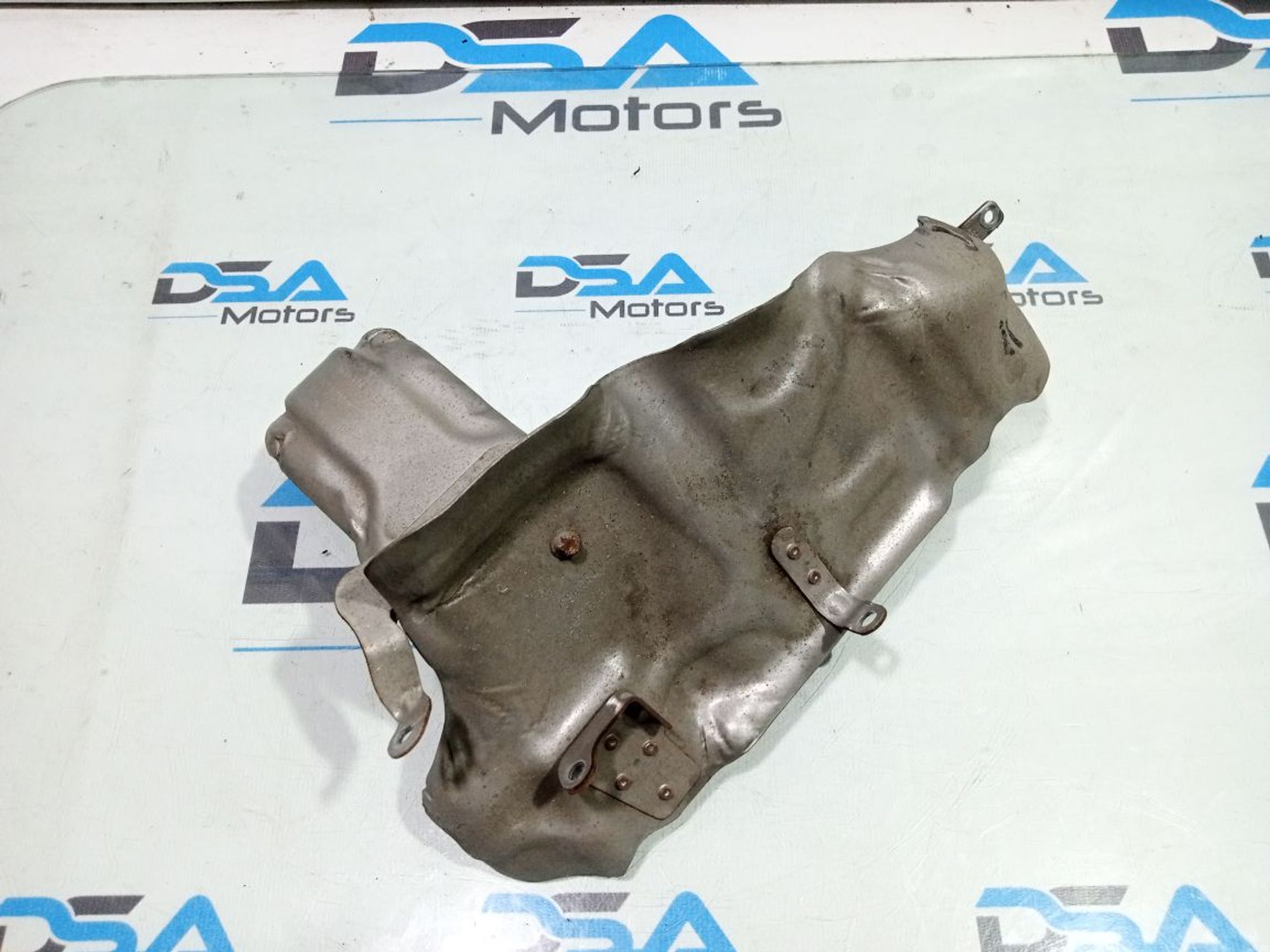 https://gcs.partsauto.market/rn-stockpro.appspot.com/thmbs/userImages/b7628e092085f1f91467af1afb6e7630/part/d1bb316b-806d-498f-aa42-d361a3848de7_1748622486550.jpg
