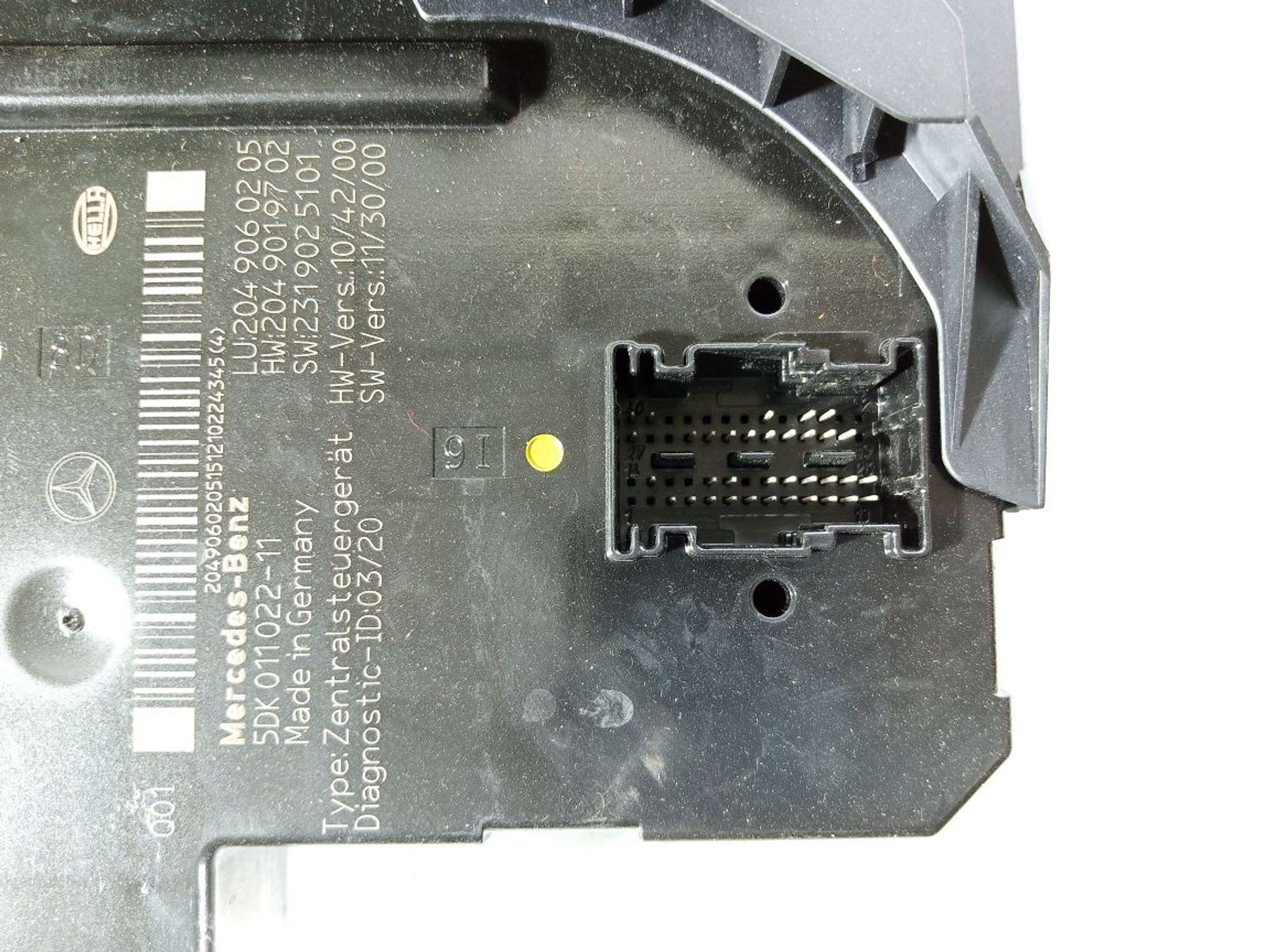 https://gcs.partsauto.market/rn-stockpro.appspot.com/thmbs/userImages/b7628e092085f1f91467af1afb6e7630/part/d2281d33-a845-4a5d-b22b-7479553bb86c_1737110545468.jpg