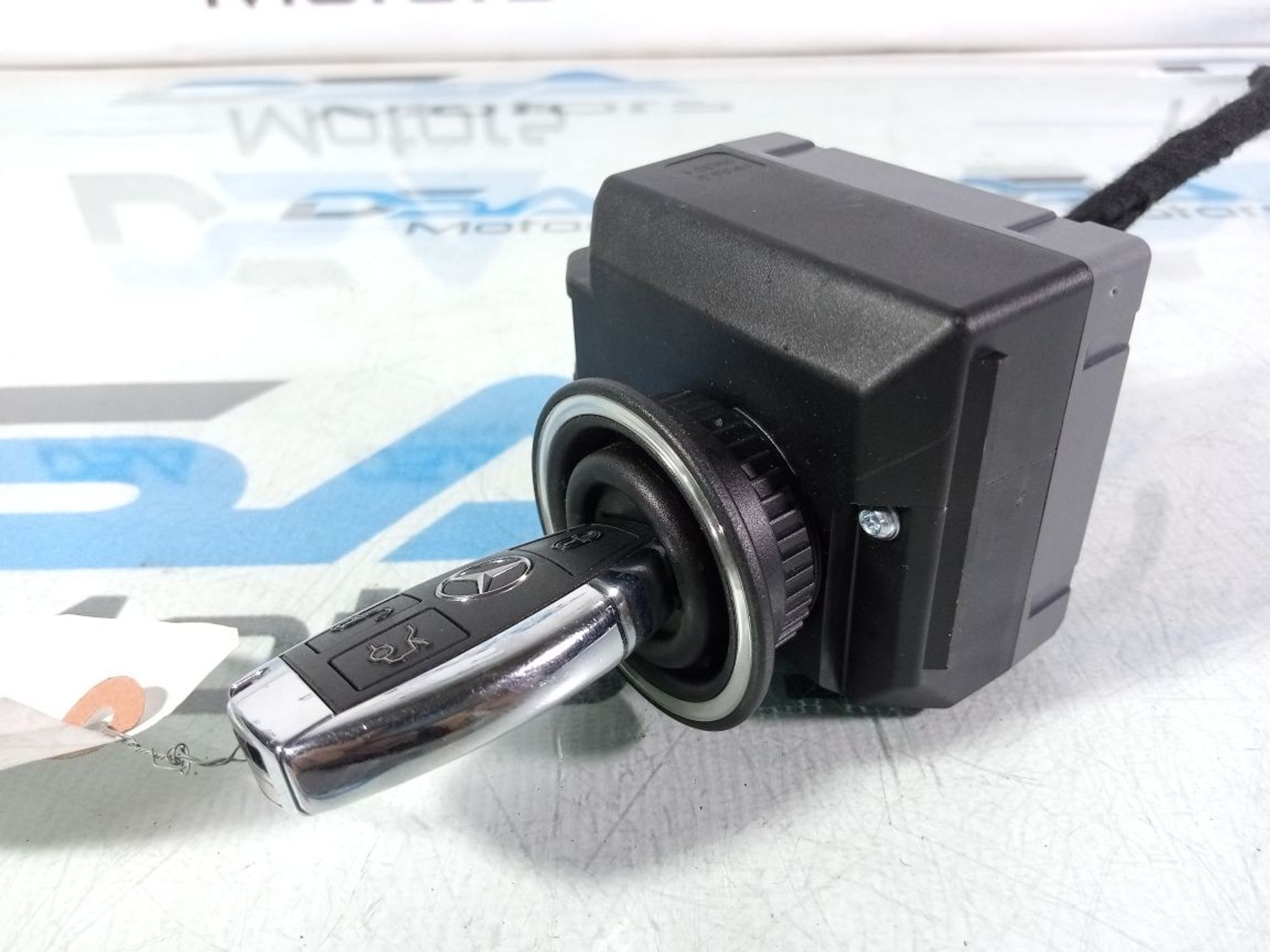 https://gcs.partsauto.market/rn-stockpro.appspot.com/thmbs/userImages/b7628e092085f1f91467af1afb6e7630/part/d242366c-1dde-40f8-8d96-9423e0460b95_1746542558434.jpg