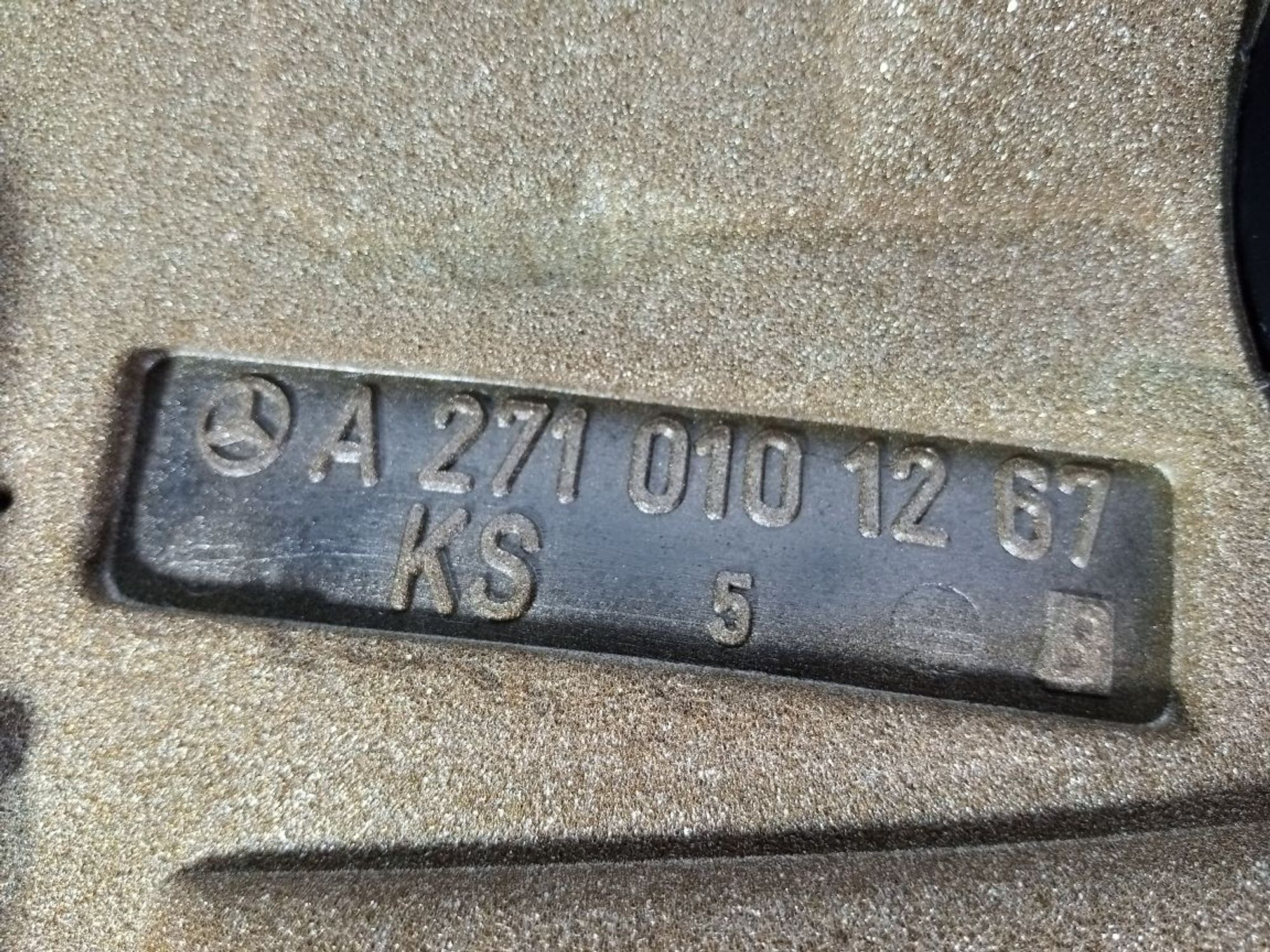 https://gcs.partsauto.market/rn-stockpro.appspot.com/thmbs/userImages/b7628e092085f1f91467af1afb6e7630/part/d279d12d-30c3-4cda-a16a-8a55493eb0de_1745404325512.jpg