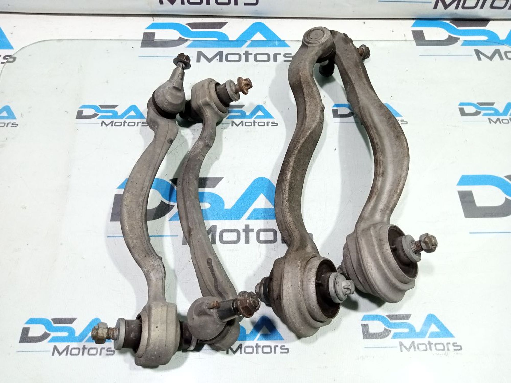 https://gcs.partsauto.market/rn-stockpro.appspot.com/thmbs/userImages/b7628e092085f1f91467af1afb6e7630/part/d2d8c525-b816-4673-8111-9ecb7116c58f_1748614199306.jpg