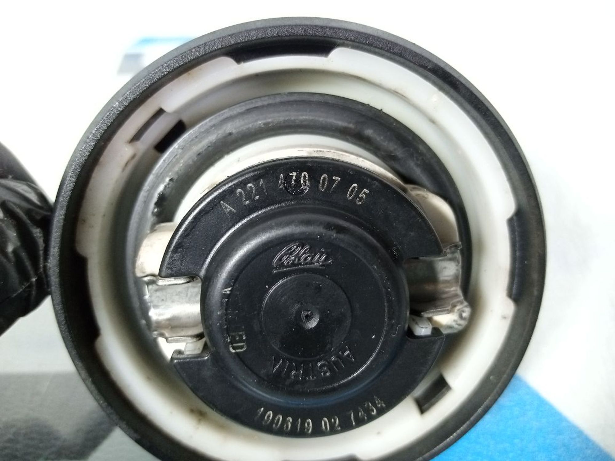 https://gcs.partsauto.market/rn-stockpro.appspot.com/thmbs/userImages/b7628e092085f1f91467af1afb6e7630/part/d35cd981-ad5d-4038-84f7-cab7642bfeaa_1747662622569.jpg