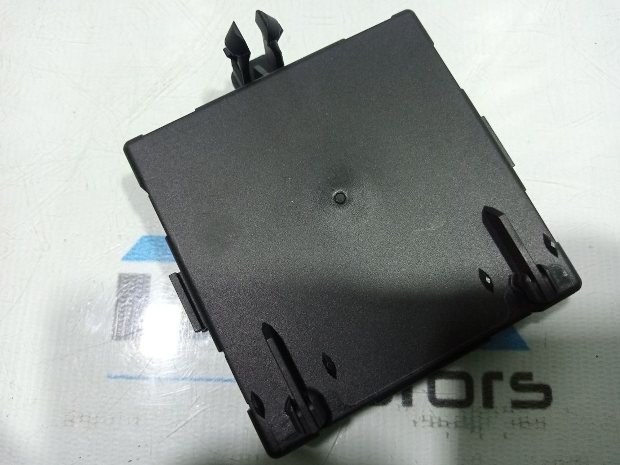 https://gcs.partsauto.market/rn-stockpro.appspot.com/thmbs/userImages/b7628e092085f1f91467af1afb6e7630/part/d39a5f81-7858-49b0-ad69-03e608f86b47_1748849430930.jpg