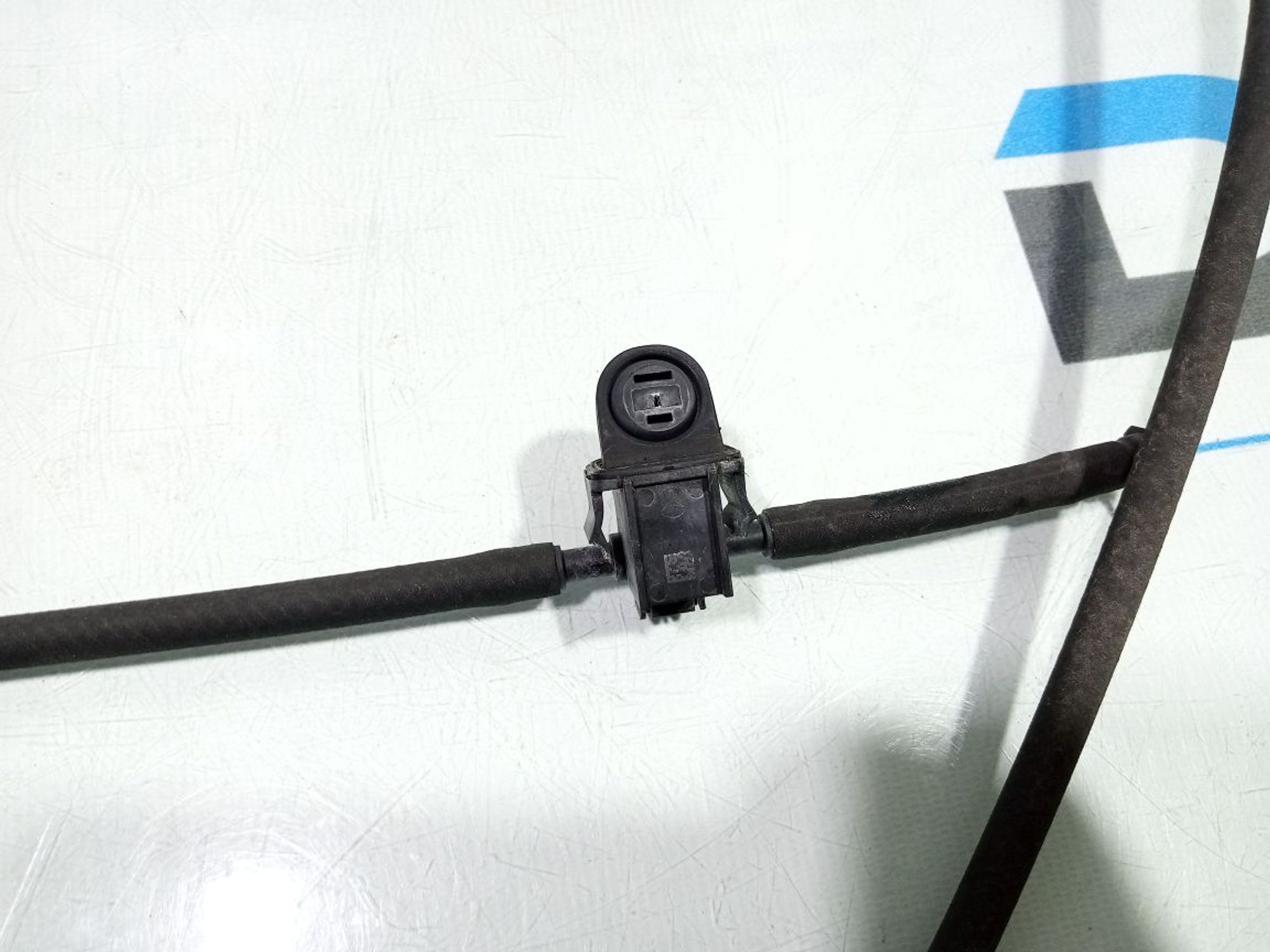 https://gcs.partsauto.market/rn-stockpro.appspot.com/thmbs/userImages/b7628e092085f1f91467af1afb6e7630/part/d4464e50-ded6-47ac-bf63-f966b743b7f4_1748163803163.jpg
