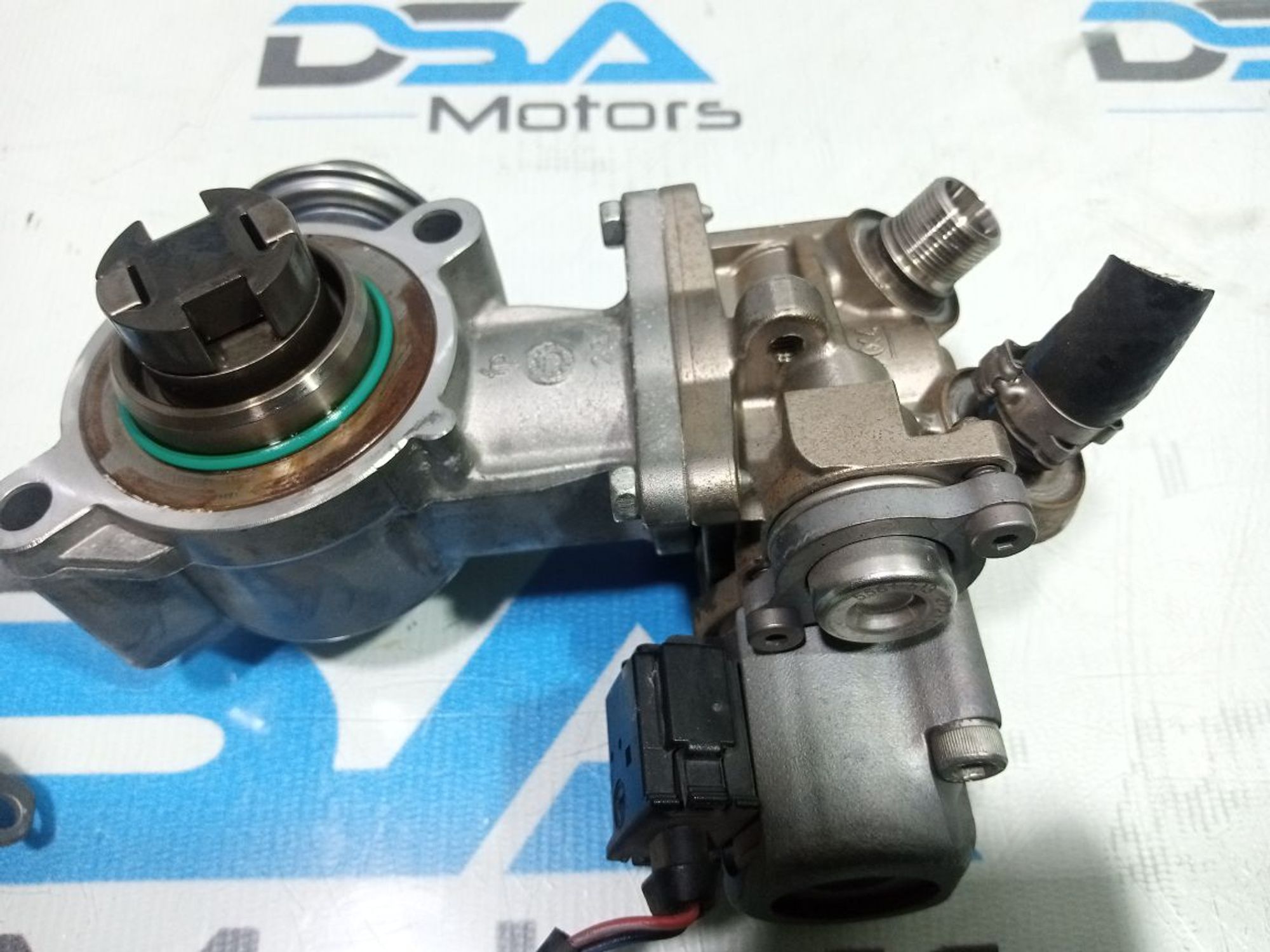 https://gcs.partsauto.market/rn-stockpro.appspot.com/thmbs/userImages/b7628e092085f1f91467af1afb6e7630/part/d50668ac-5048-4c6b-8ebf-29a7d598c60f_1747849437079.jpg