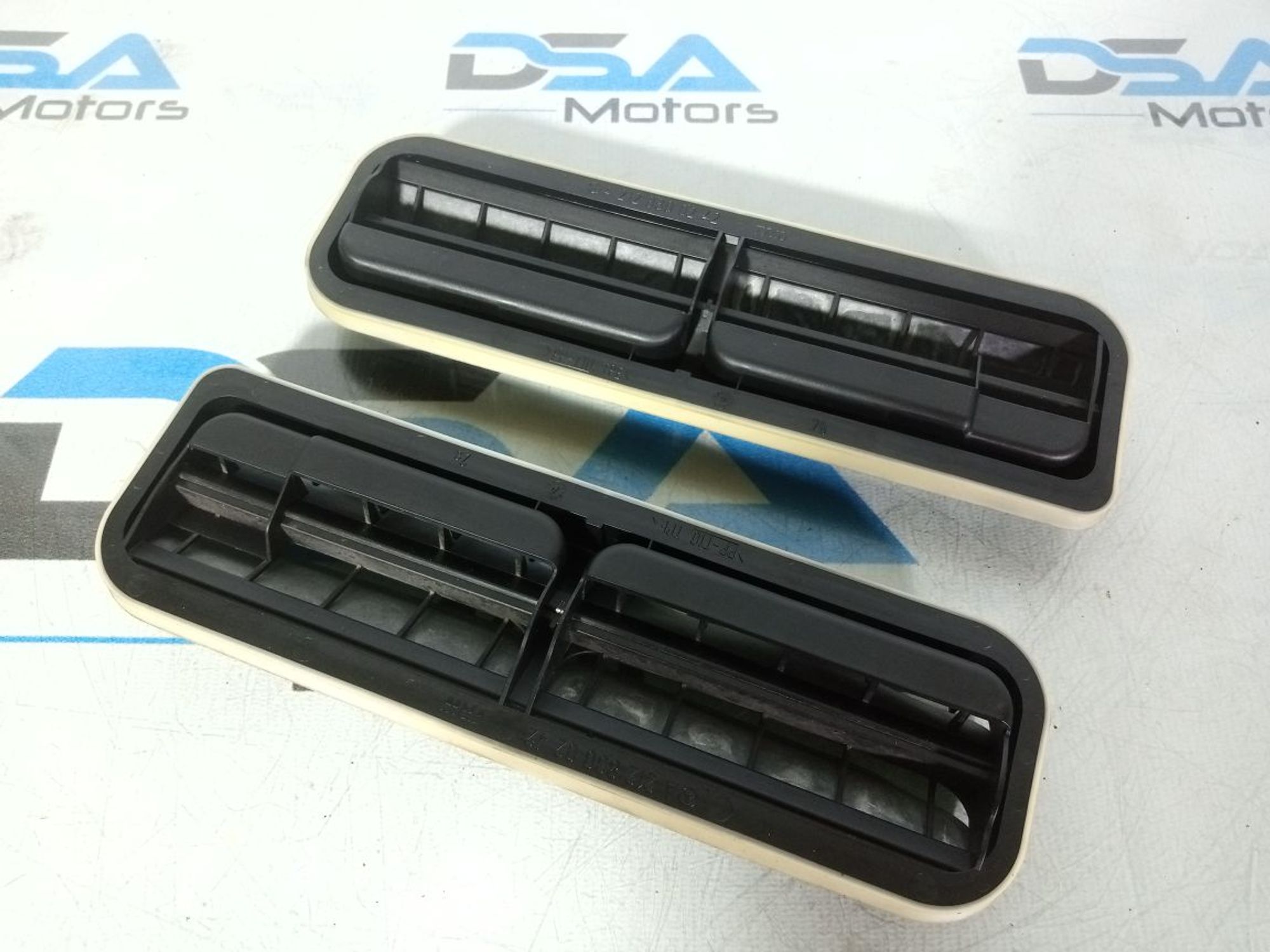 https://gcs.partsauto.market/rn-stockpro.appspot.com/thmbs/userImages/b7628e092085f1f91467af1afb6e7630/part/d58390ca-0abf-4d0a-9754-f4d96a73a8f5_1747339058125.jpg