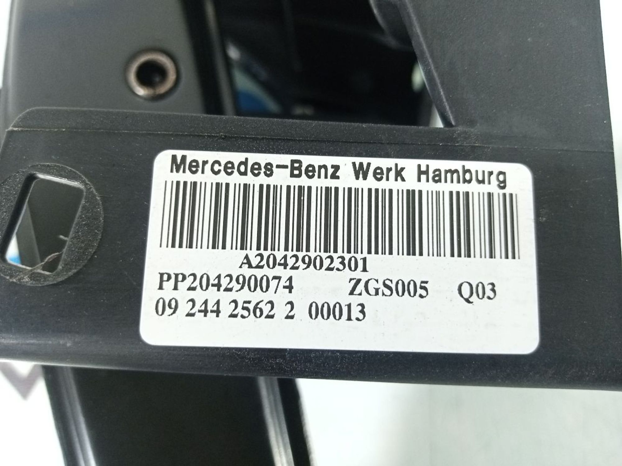 https://gcs.partsauto.market/rn-stockpro.appspot.com/thmbs/userImages/b7628e092085f1f91467af1afb6e7630/part/d5ccb9ca-f736-4b45-b46b-7125c50523a9_1721984607058.jpg