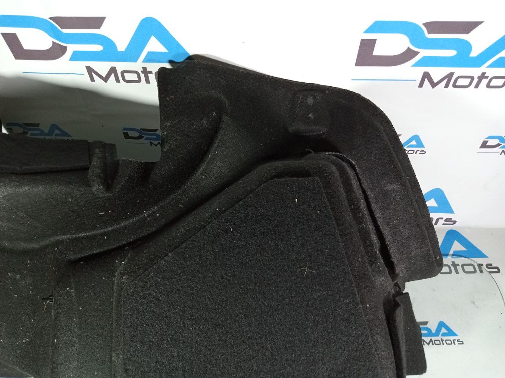 https://gcs.partsauto.market/rn-stockpro.appspot.com/thmbs/userImages/b7628e092085f1f91467af1afb6e7630/part/d635469c-49e1-482e-b803-105731f89a72_1746002849373.jpg