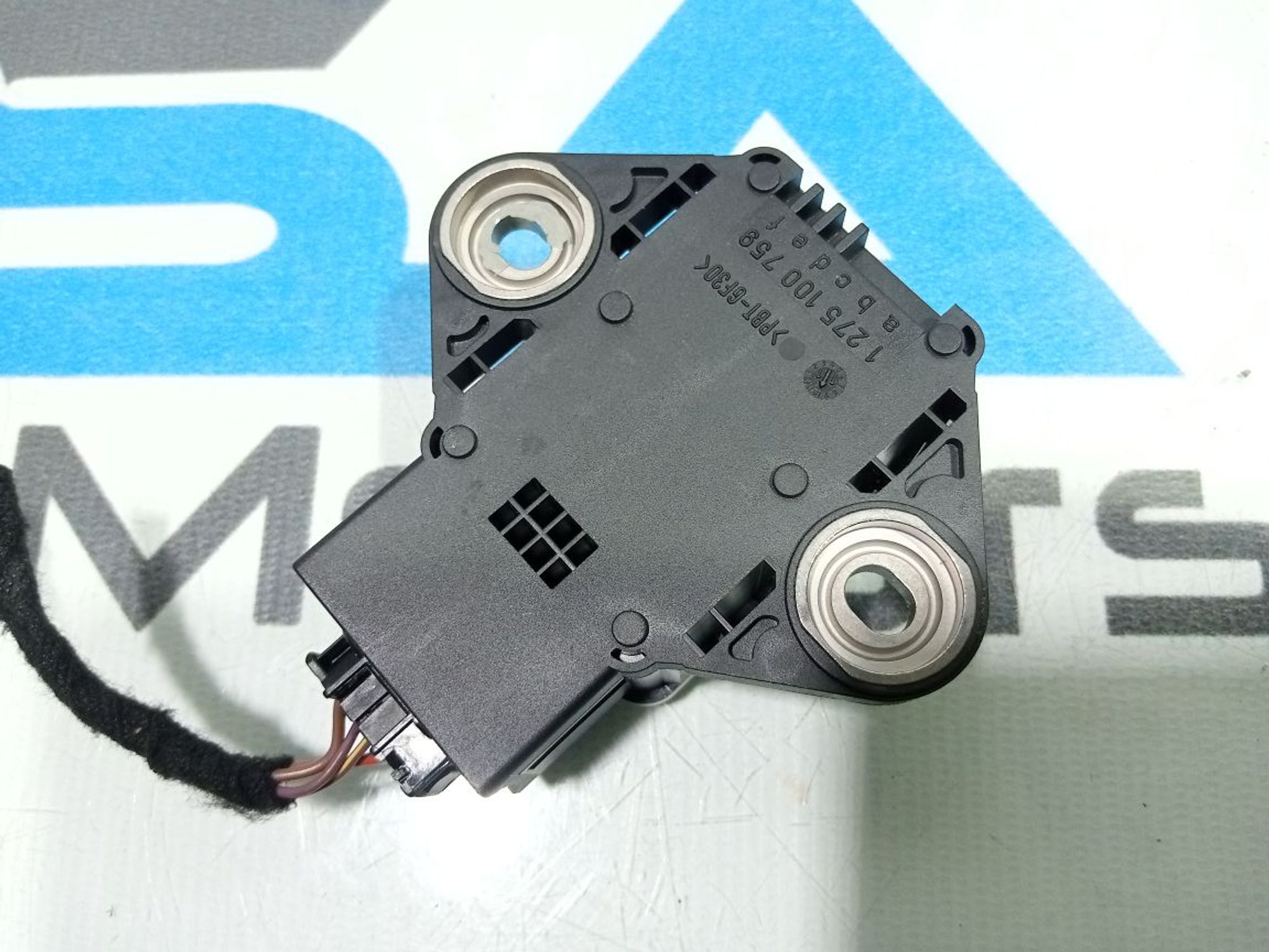 https://gcs.partsauto.market/rn-stockpro.appspot.com/thmbs/userImages/b7628e092085f1f91467af1afb6e7630/part/d6745c0c-8ff0-45a6-bdc7-bf556fbeec76_1748278793573.jpg
