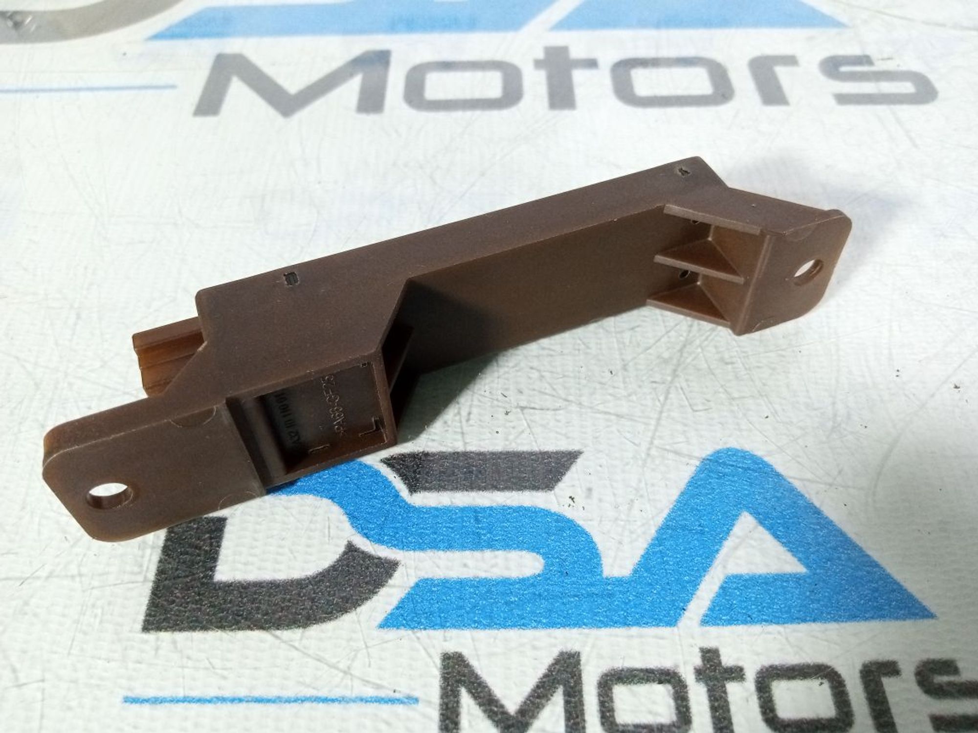 https://gcs.partsauto.market/rn-stockpro.appspot.com/thmbs/userImages/b7628e092085f1f91467af1afb6e7630/part/d798d4cb-7da0-4484-8525-75e42639530b_1745406906875.jpg