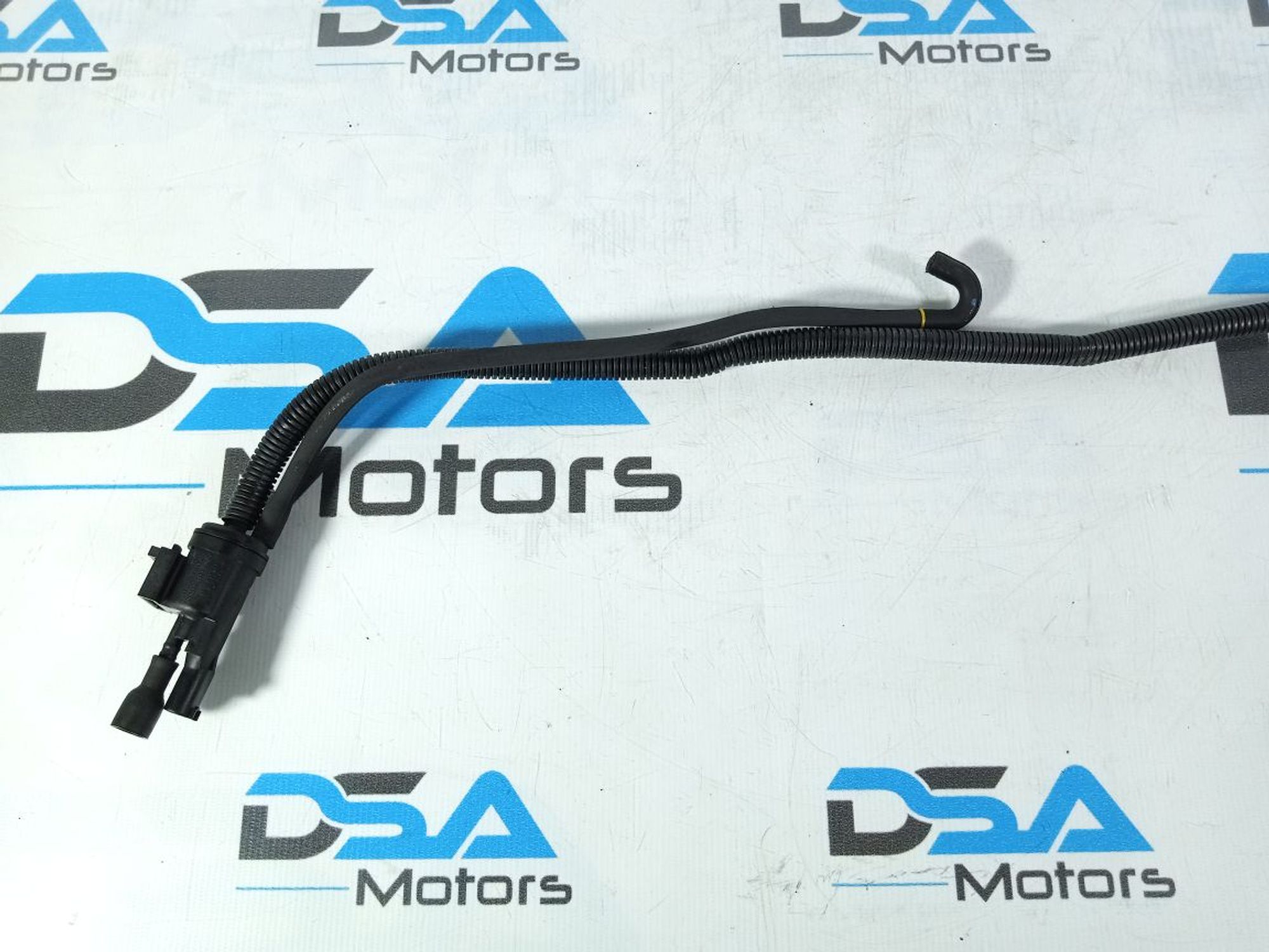 https://gcs.partsauto.market/rn-stockpro.appspot.com/thmbs/userImages/b7628e092085f1f91467af1afb6e7630/part/d8384aaa-17e1-45e9-9218-919d5de328c7_1741116005955.jpg