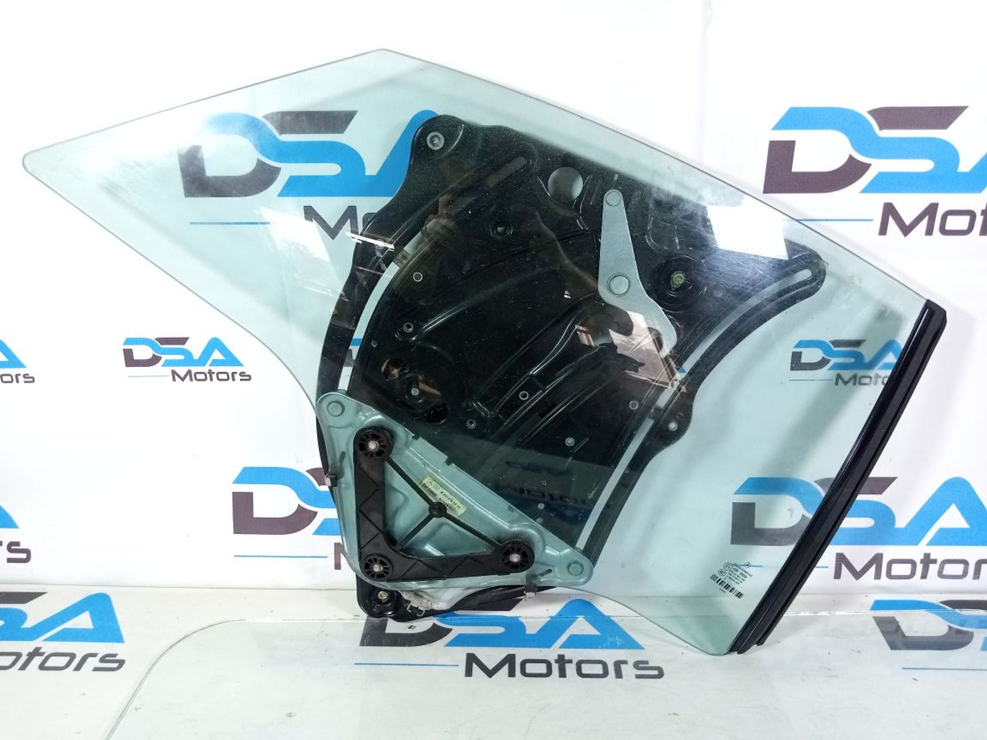 https://gcs.partsauto.market/rn-stockpro.appspot.com/thmbs/userImages/b7628e092085f1f91467af1afb6e7630/part/d8e606e9-d940-4087-8419-c6891b17473d_1743065479543.jpg