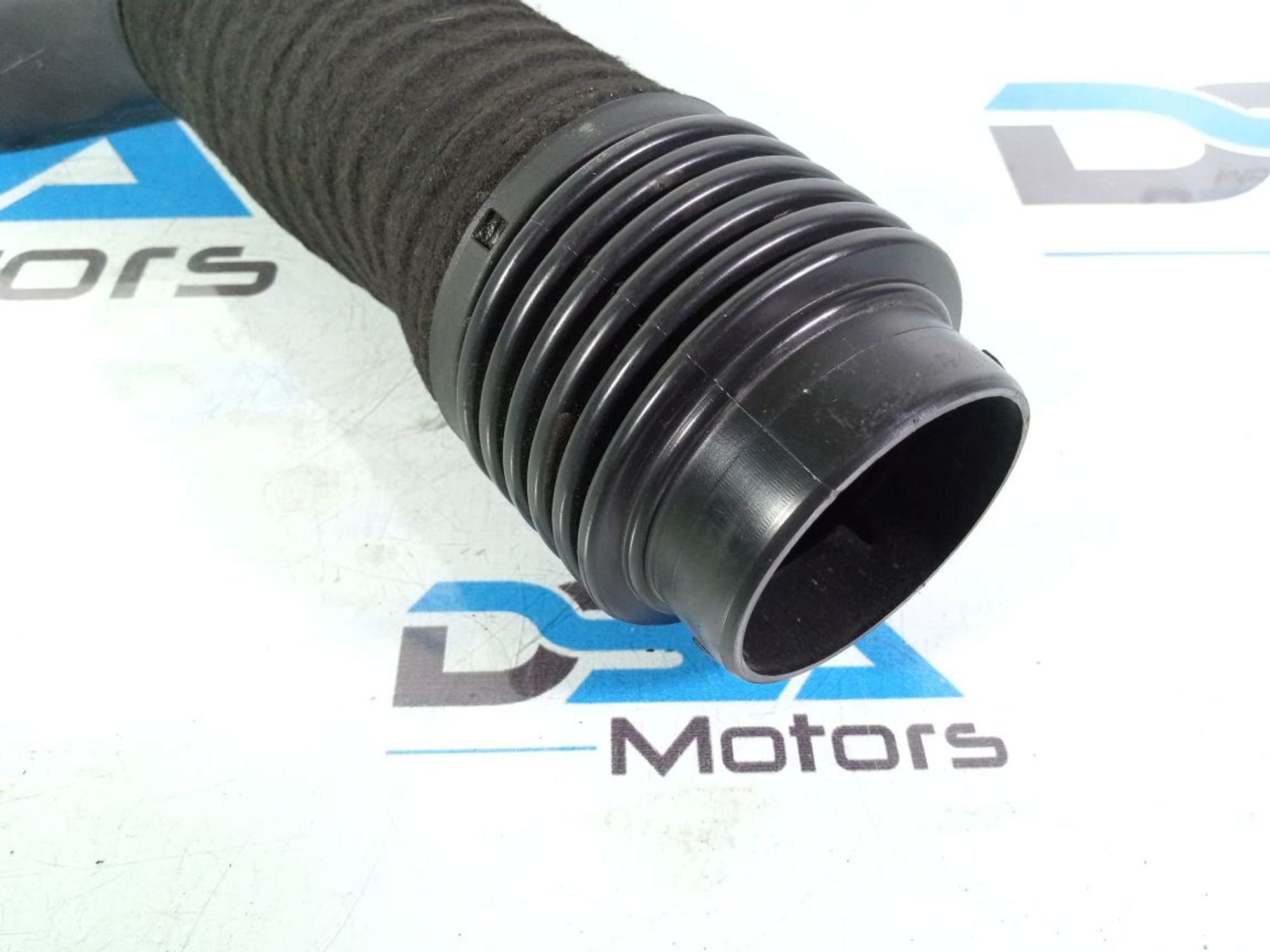 https://gcs.partsauto.market/rn-stockpro.appspot.com/thmbs/userImages/b7628e092085f1f91467af1afb6e7630/part/da689b55-10ad-44d8-b134-190895200eaf_1737971568810.jpg