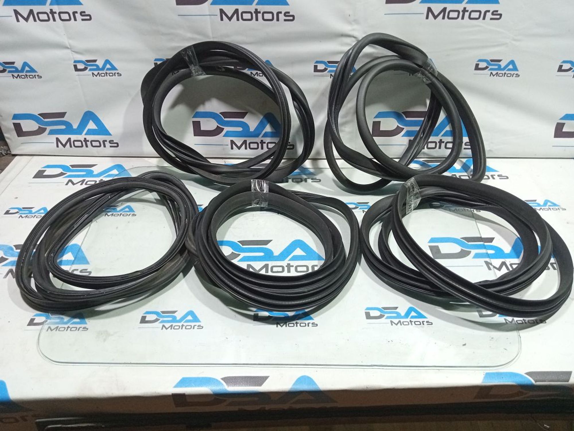 https://gcs.partsauto.market/rn-stockpro.appspot.com/thmbs/userImages/b7628e092085f1f91467af1afb6e7630/part/da777624-26b1-44e3-9238-9c9670ddd96e_1748410722716.jpg