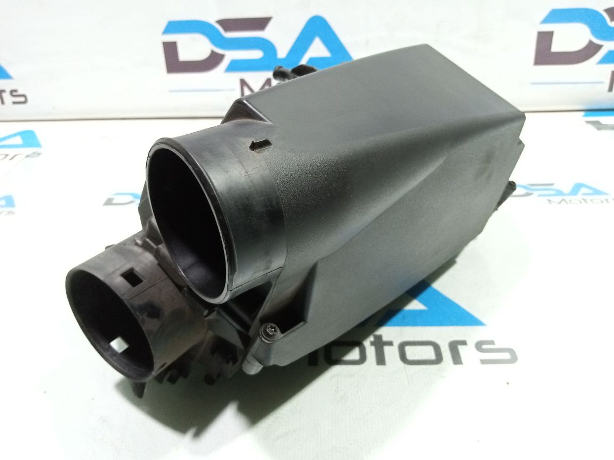 https://gcs.partsauto.market/rn-stockpro.appspot.com/thmbs/userImages/b7628e092085f1f91467af1afb6e7630/part/dad94999-ad1b-4d83-bcdb-7bb607a71ff0_1748868700943.jpg
