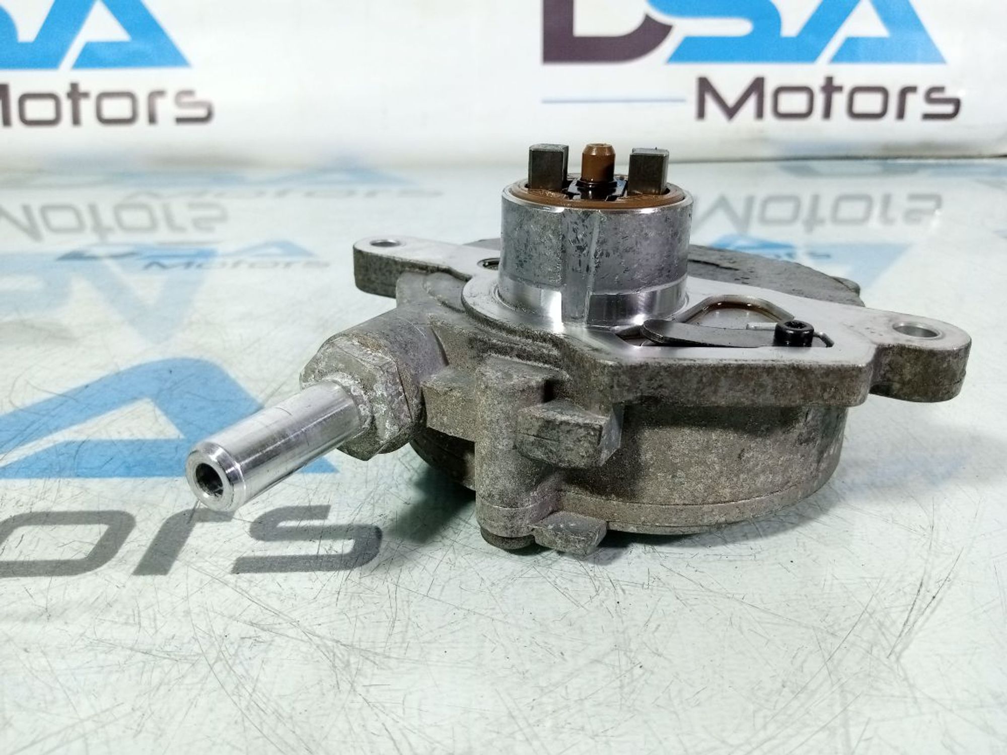 https://gcs.partsauto.market/rn-stockpro.appspot.com/thmbs/userImages/b7628e092085f1f91467af1afb6e7630/part/dae1aa69-63a2-4754-a4ce-ebaabdf15889_1747631388926.jpg