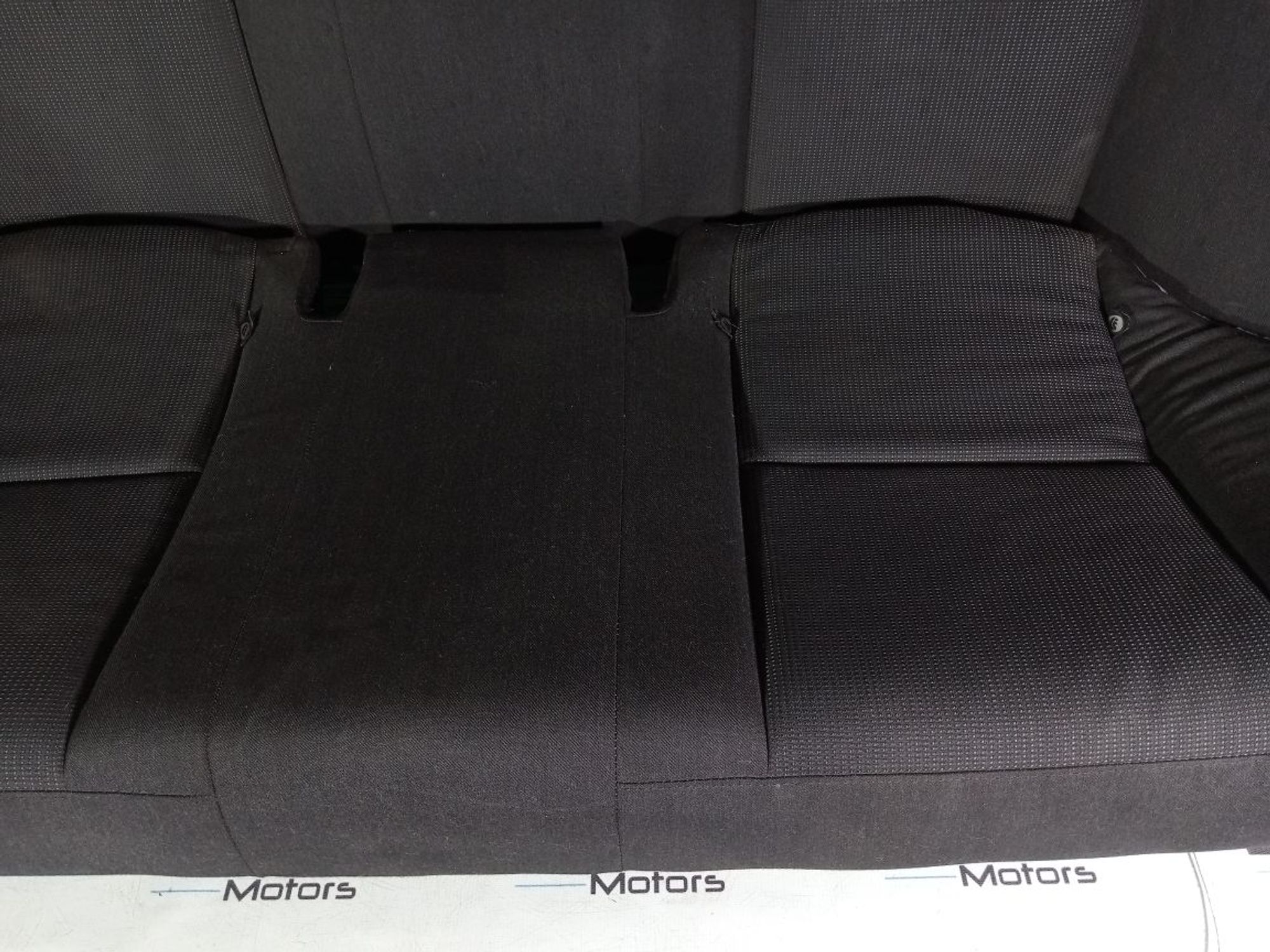 https://gcs.partsauto.market/rn-stockpro.appspot.com/thmbs/userImages/b7628e092085f1f91467af1afb6e7630/part/db8e2ae2-bb27-4c5d-9ec7-2f8cbe94f4dd_1746958640894.jpg