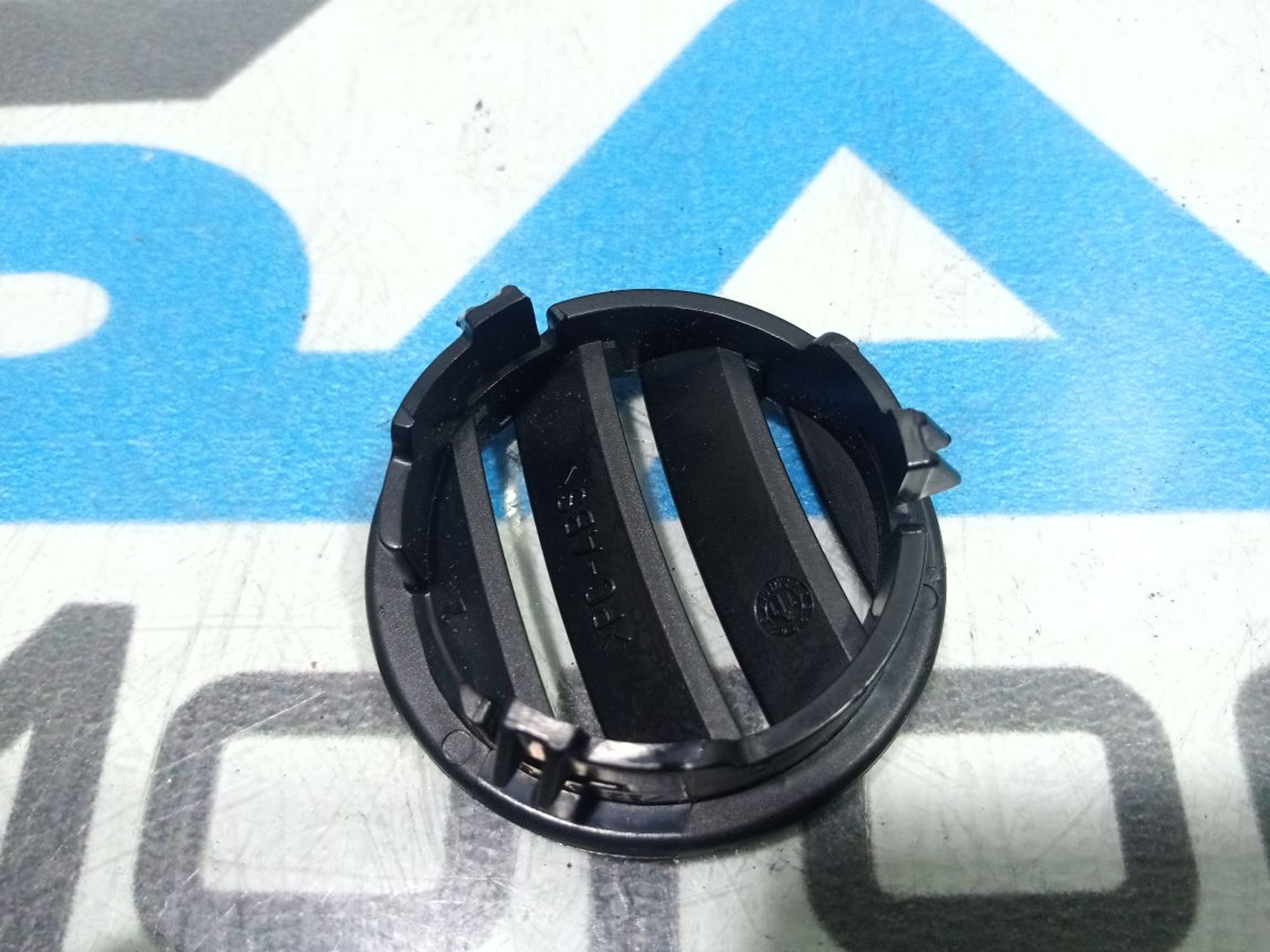 https://gcs.partsauto.market/rn-stockpro.appspot.com/thmbs/userImages/b7628e092085f1f91467af1afb6e7630/part/dc7c2022-f22f-451a-8563-2e114b217bf6_1748887747040.jpg