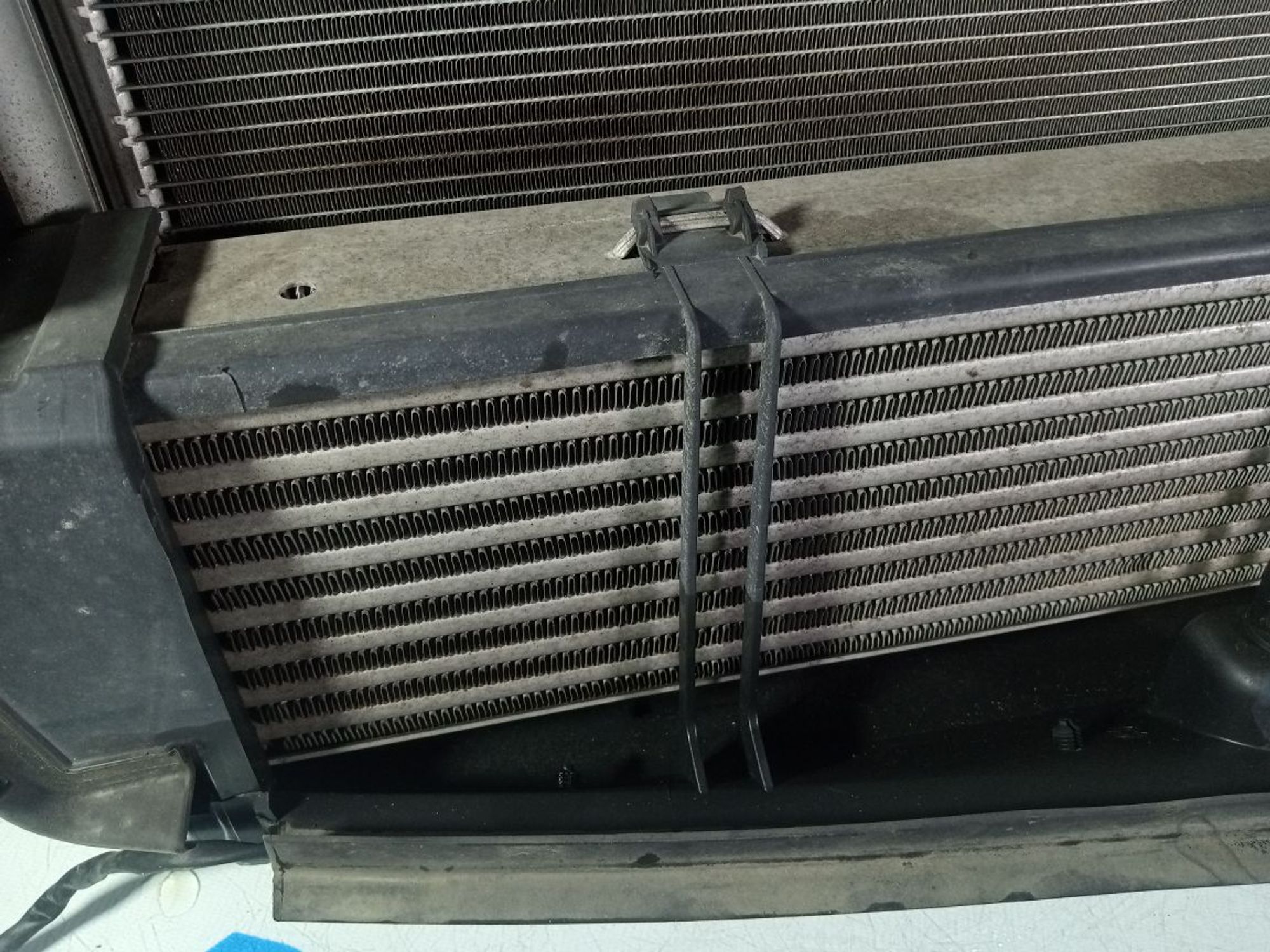https://gcs.partsauto.market/rn-stockpro.appspot.com/thmbs/userImages/b7628e092085f1f91467af1afb6e7630/part/dd6a0d27-960b-4c0c-ac86-0a5724617c47_1747058175334.jpg