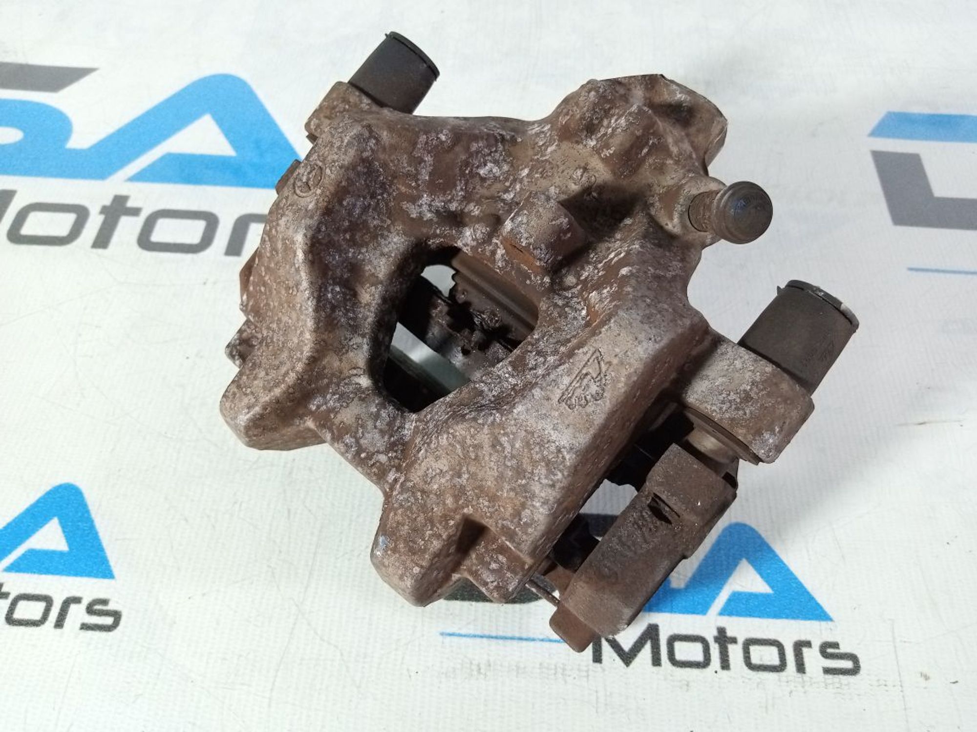 https://gcs.partsauto.market/rn-stockpro.appspot.com/thmbs/userImages/b7628e092085f1f91467af1afb6e7630/part/dd946881-6325-48bb-b985-1db170cfc6aa_1742026600176.jpg