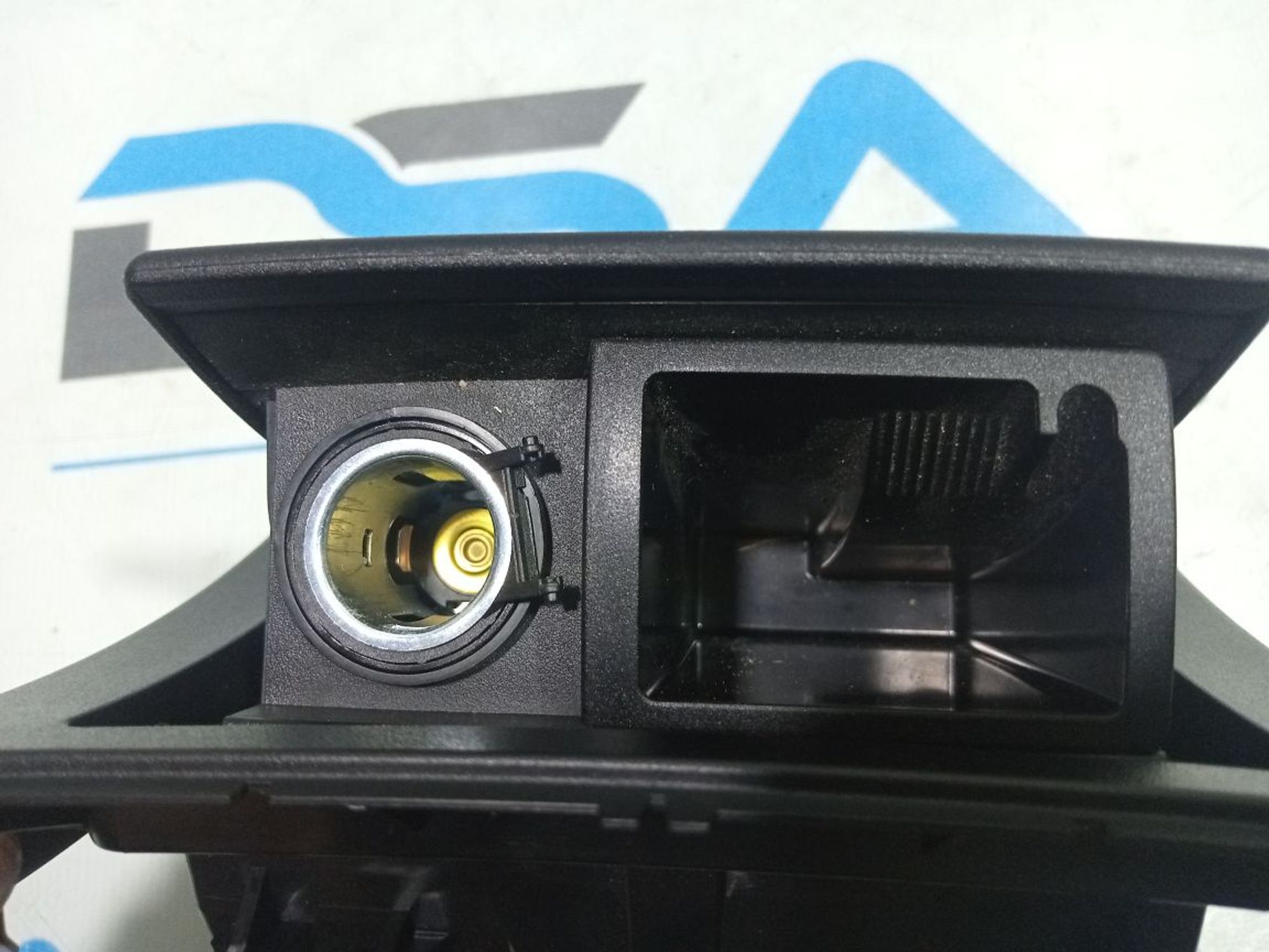 https://gcs.partsauto.market/rn-stockpro.appspot.com/thmbs/userImages/b7628e092085f1f91467af1afb6e7630/part/ddcce3f3-acc5-4a59-ba90-ff54b93c0fd4_1748886923246.jpg