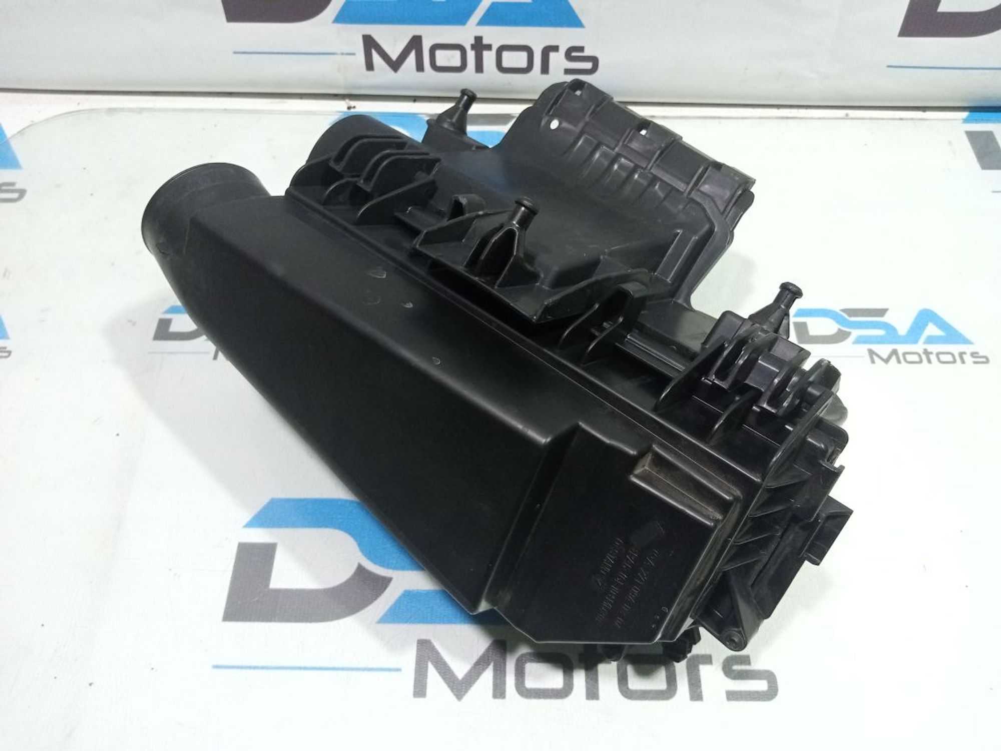 https://gcs.partsauto.market/rn-stockpro.appspot.com/thmbs/userImages/b7628e092085f1f91467af1afb6e7630/part/de0cabc5-42cc-42e9-9b76-e8bac0aa0165_1748280085931.jpg