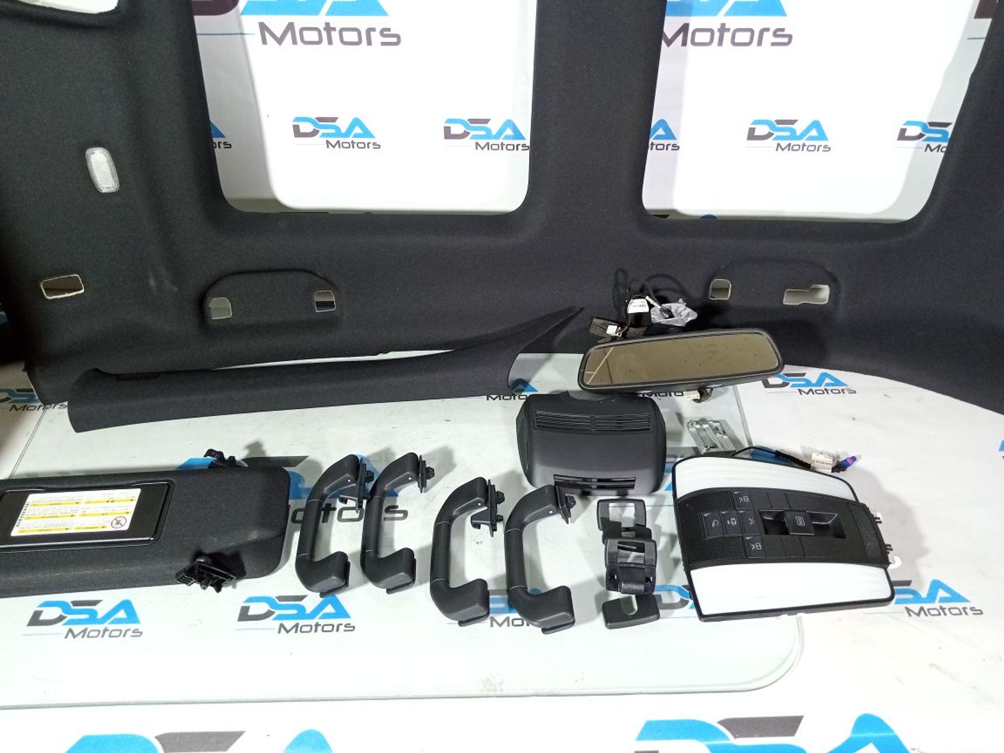 https://gcs.partsauto.market/rn-stockpro.appspot.com/thmbs/userImages/b7628e092085f1f91467af1afb6e7630/part/de2902c1-9149-4153-973b-b9d3a06fa346_1747334954514.jpg