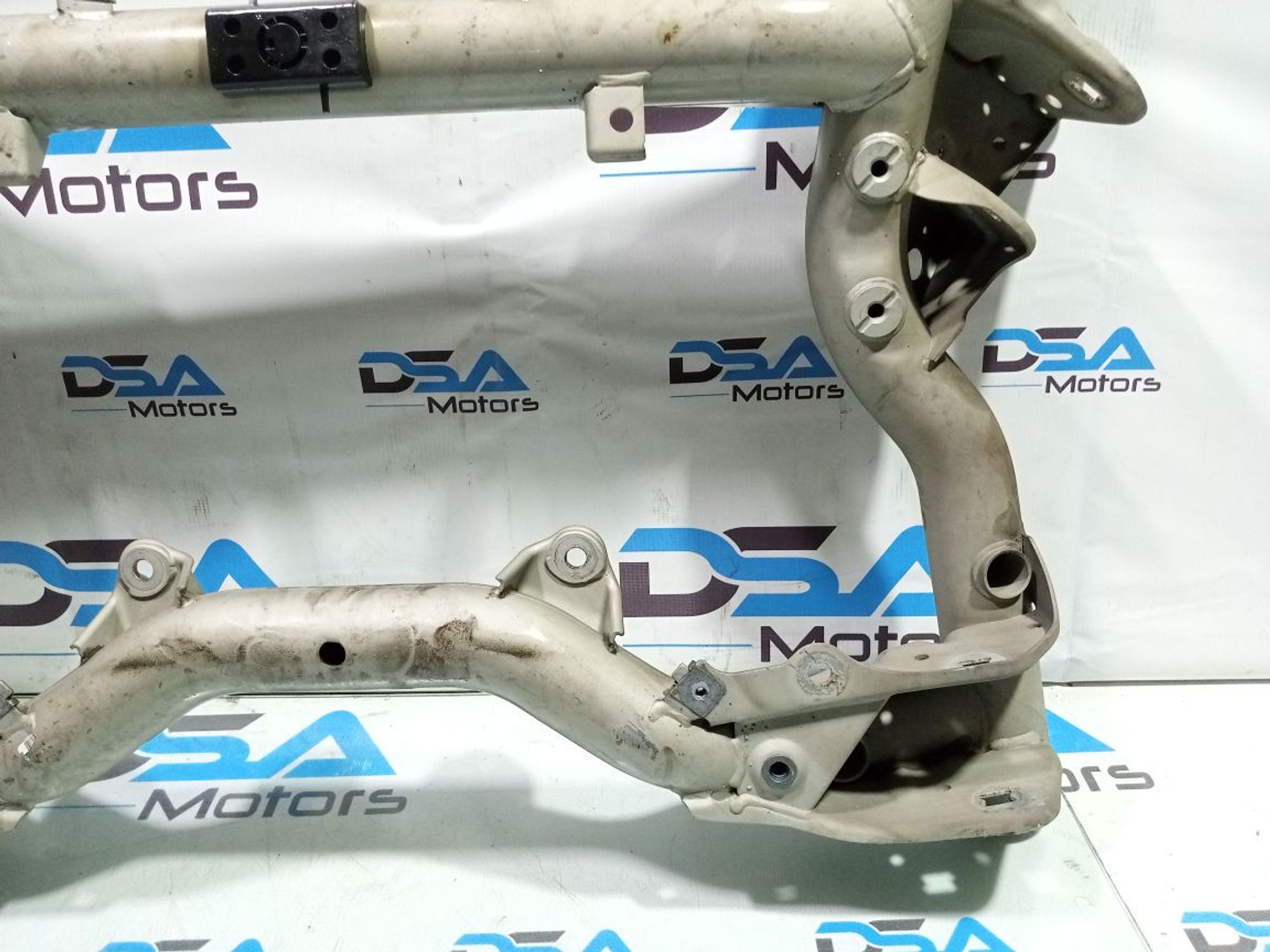 https://gcs.partsauto.market/rn-stockpro.appspot.com/thmbs/userImages/b7628e092085f1f91467af1afb6e7630/part/e01977f6-e7ae-4a82-9b33-5c5a3d07d0b2_1749060700090.jpg